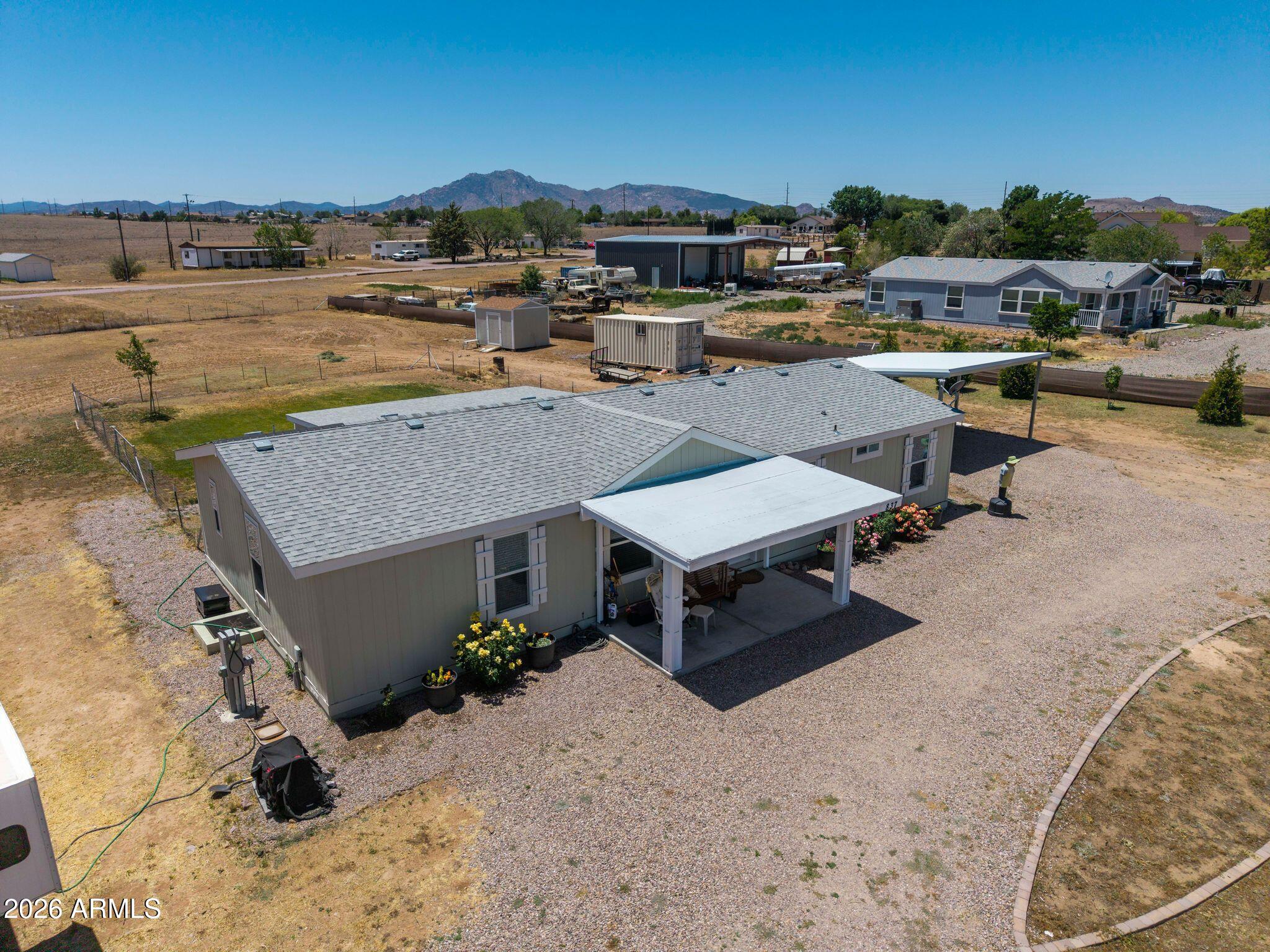 S34 T16N R2W - Residential