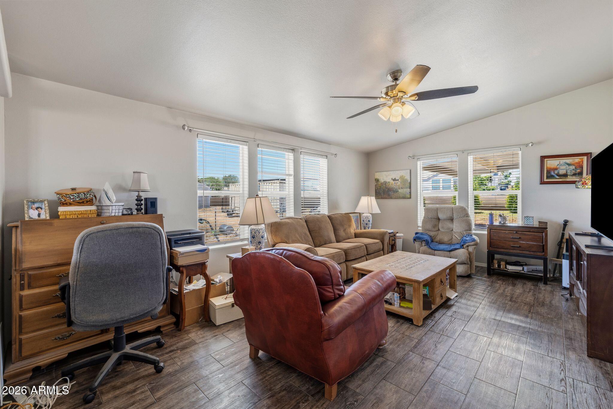 S34 T16N R2W - Residential
