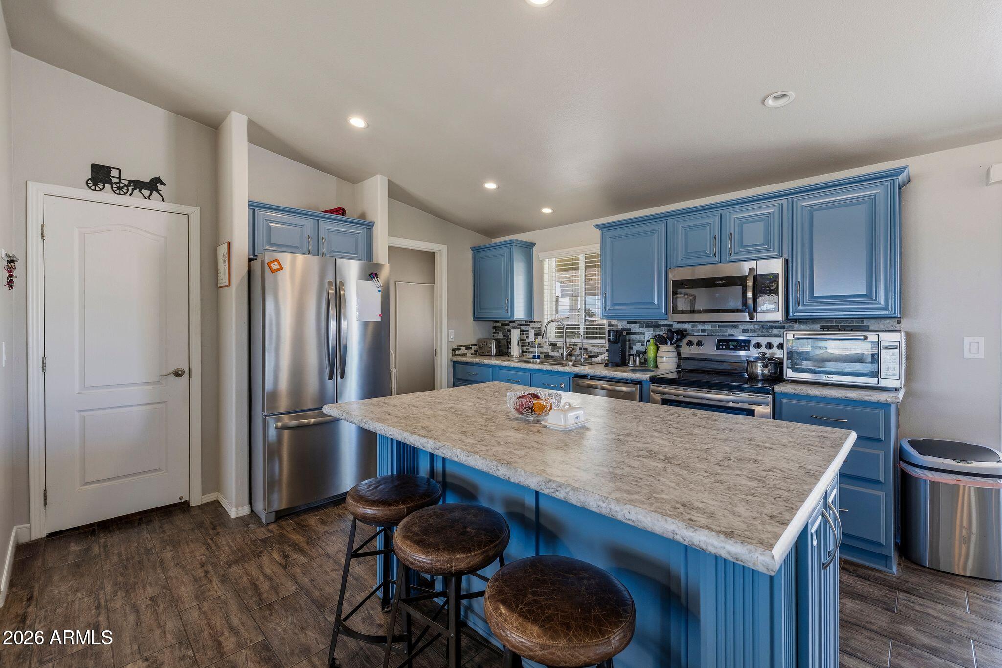 S34 T16N R2W - Residential