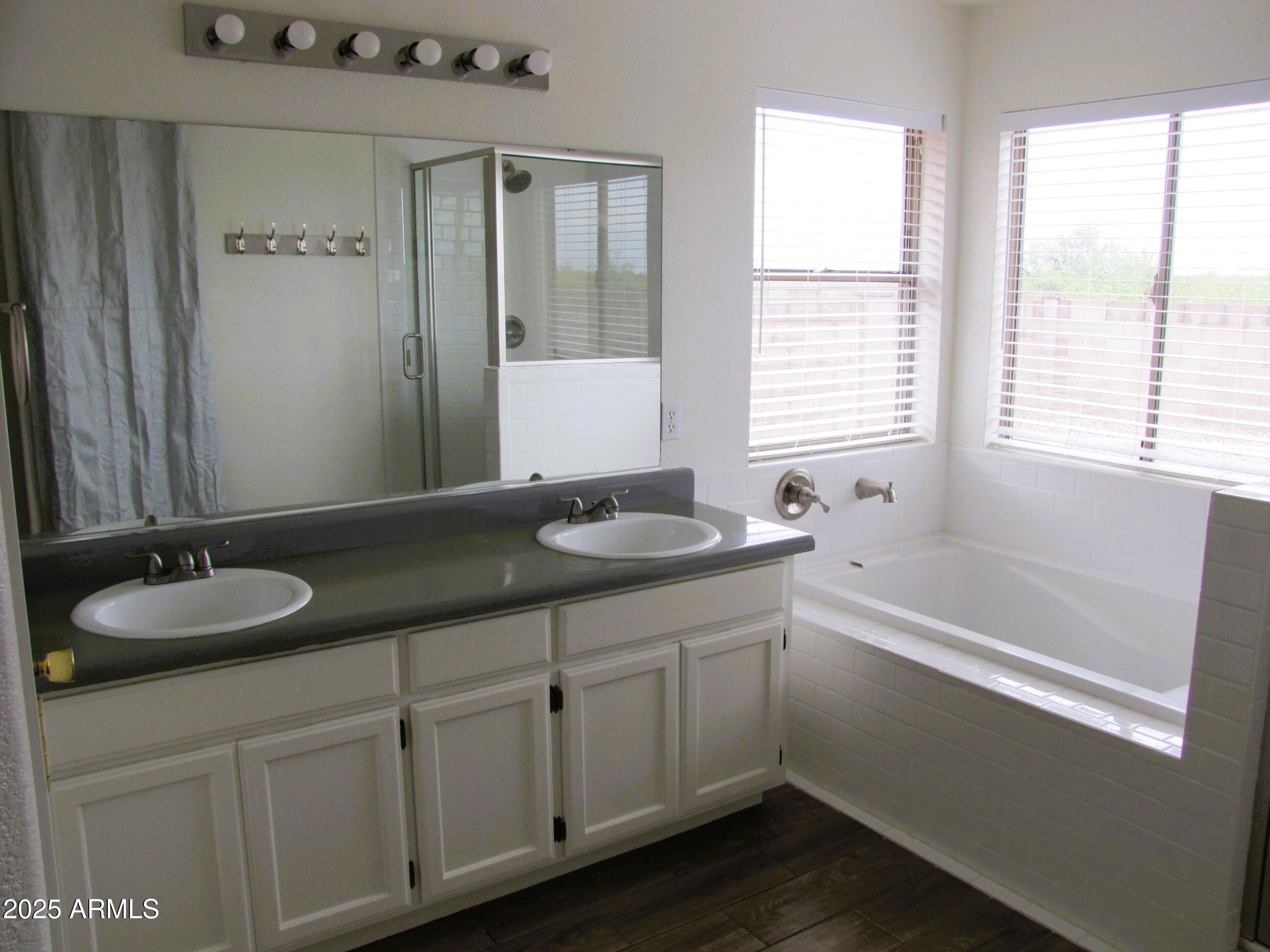 CHAPARRAL VILLAGE SOUTH PHASE B - Residential Lease