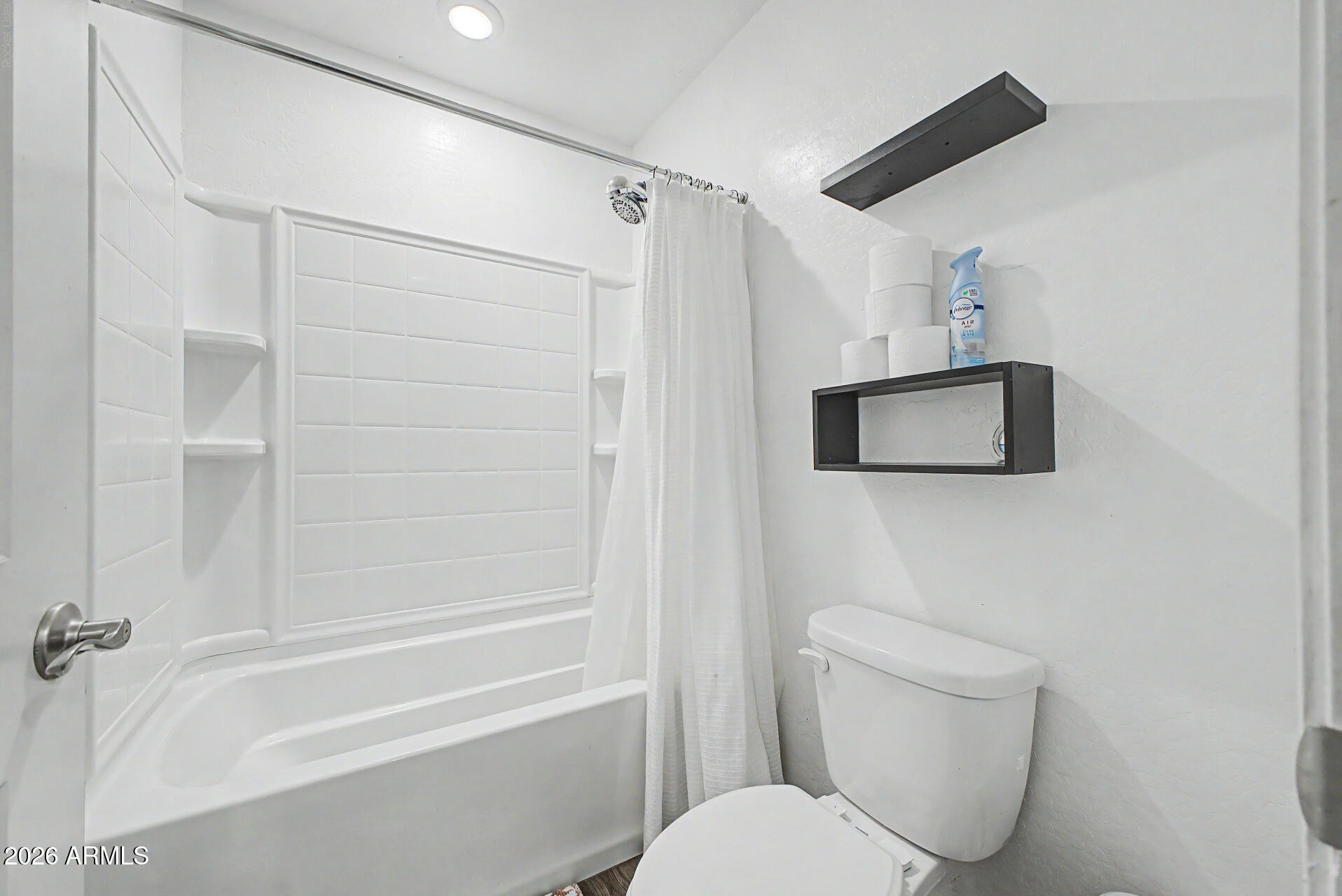 ENCANTA - Residential