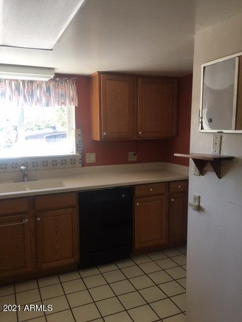 VILLAGE MEADOWS ESTATES - Residential