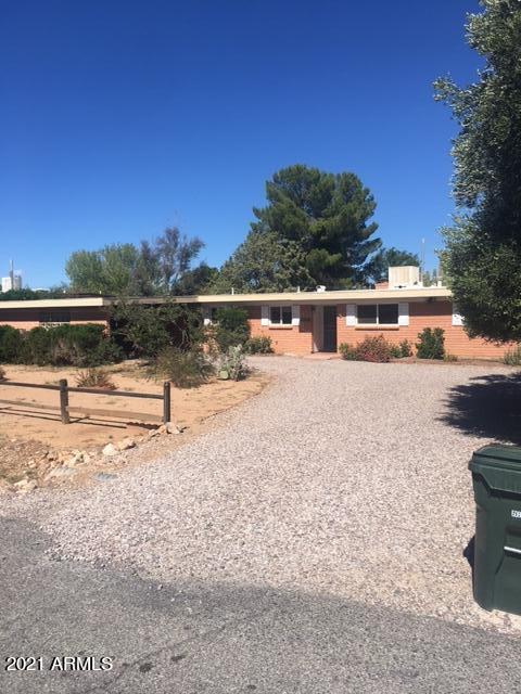 VILLAGE MEADOWS ESTATES - Residential