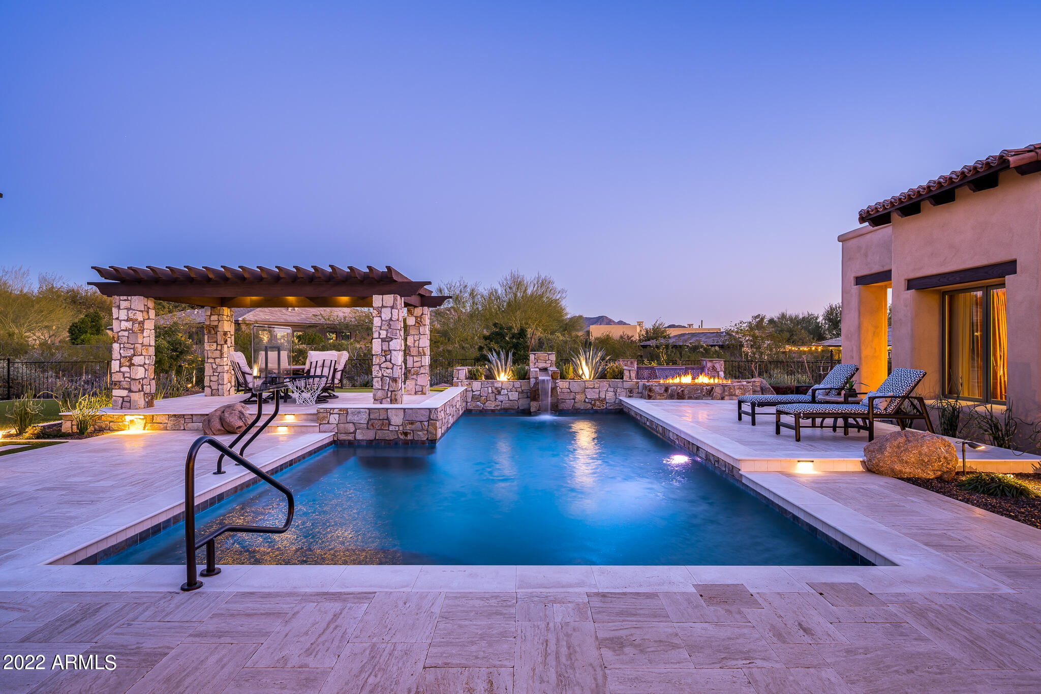 PINNACLE PEAK PLACE - Residential