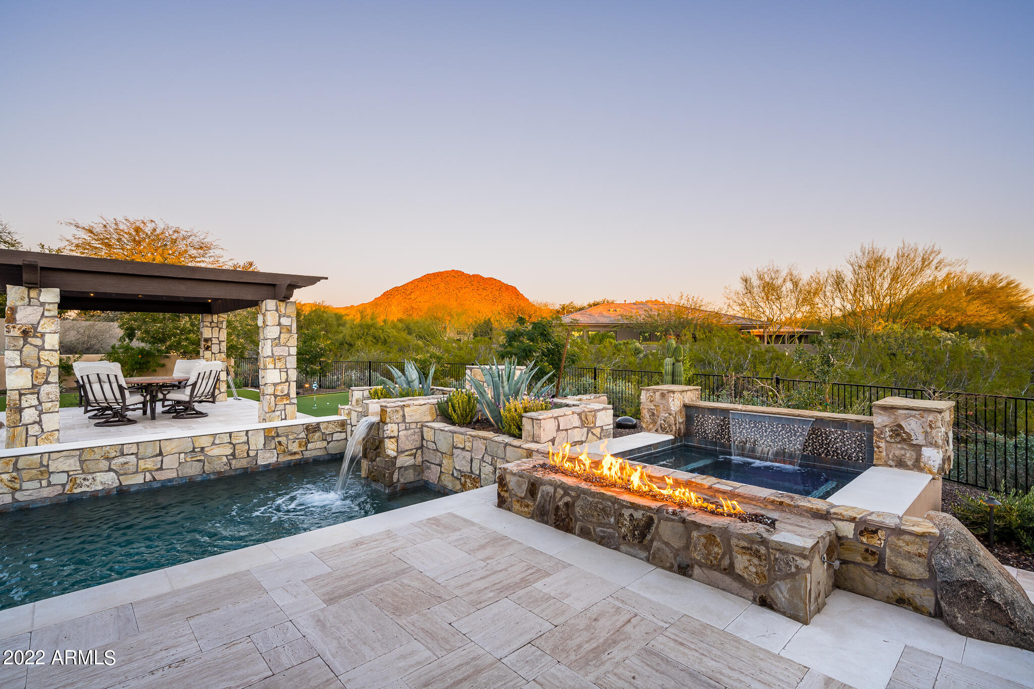 PINNACLE PEAK PLACE - Residential