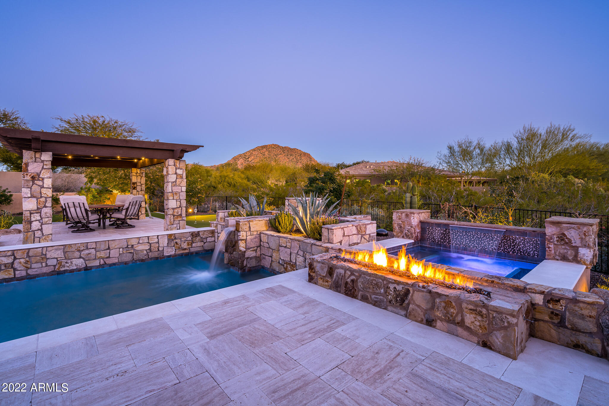 PINNACLE PEAK PLACE - Residential