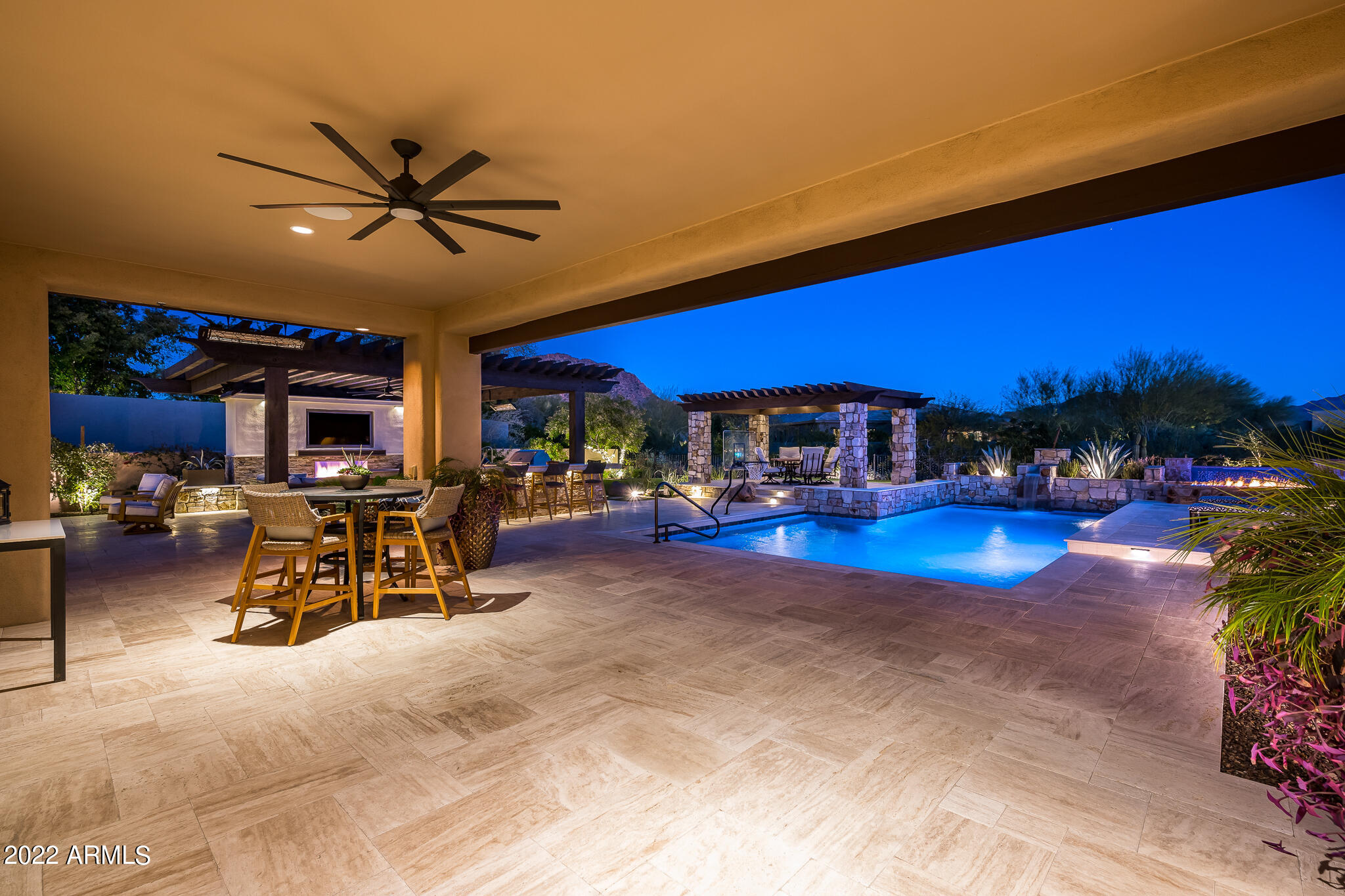 PINNACLE PEAK PLACE - Residential