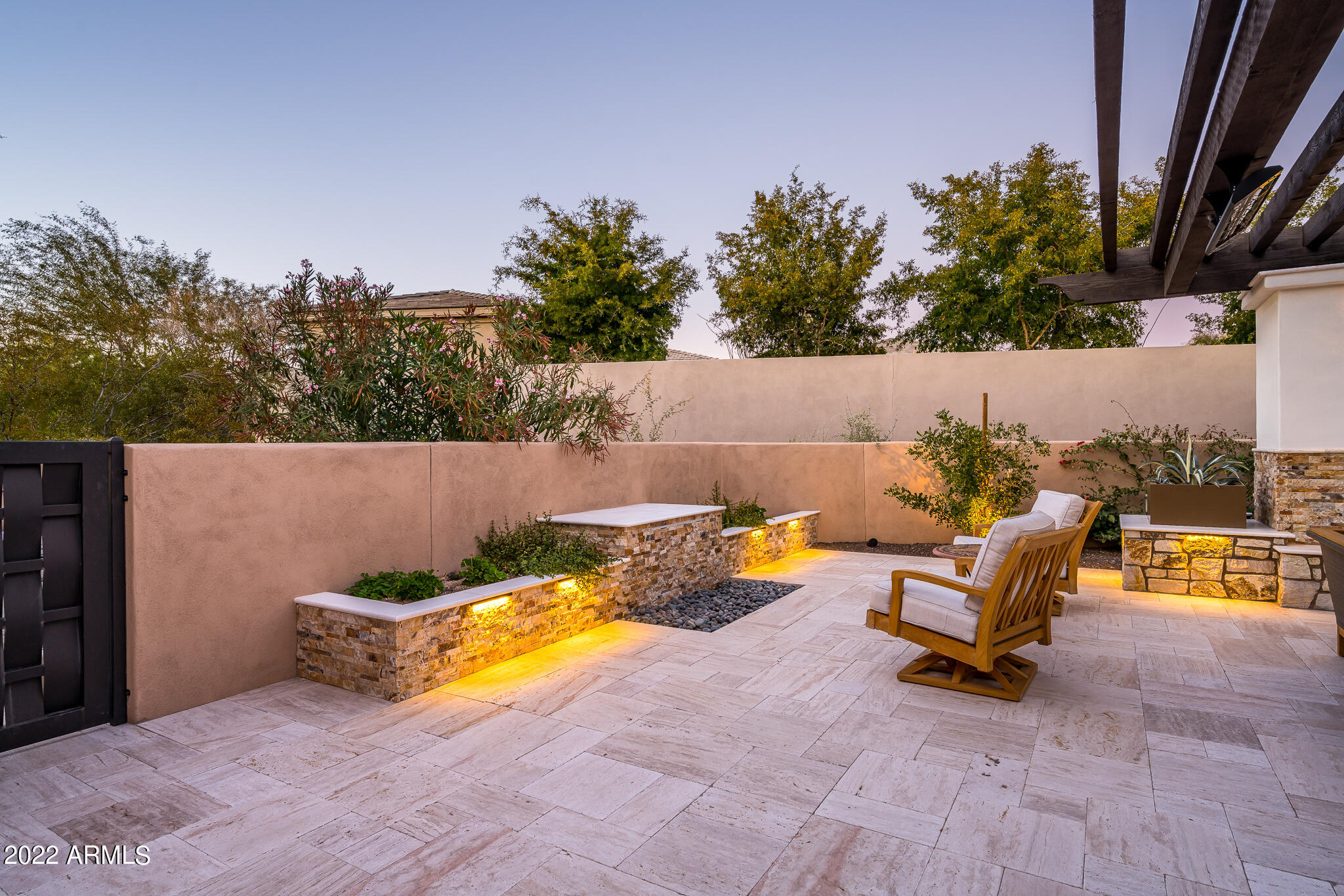PINNACLE PEAK PLACE - Residential