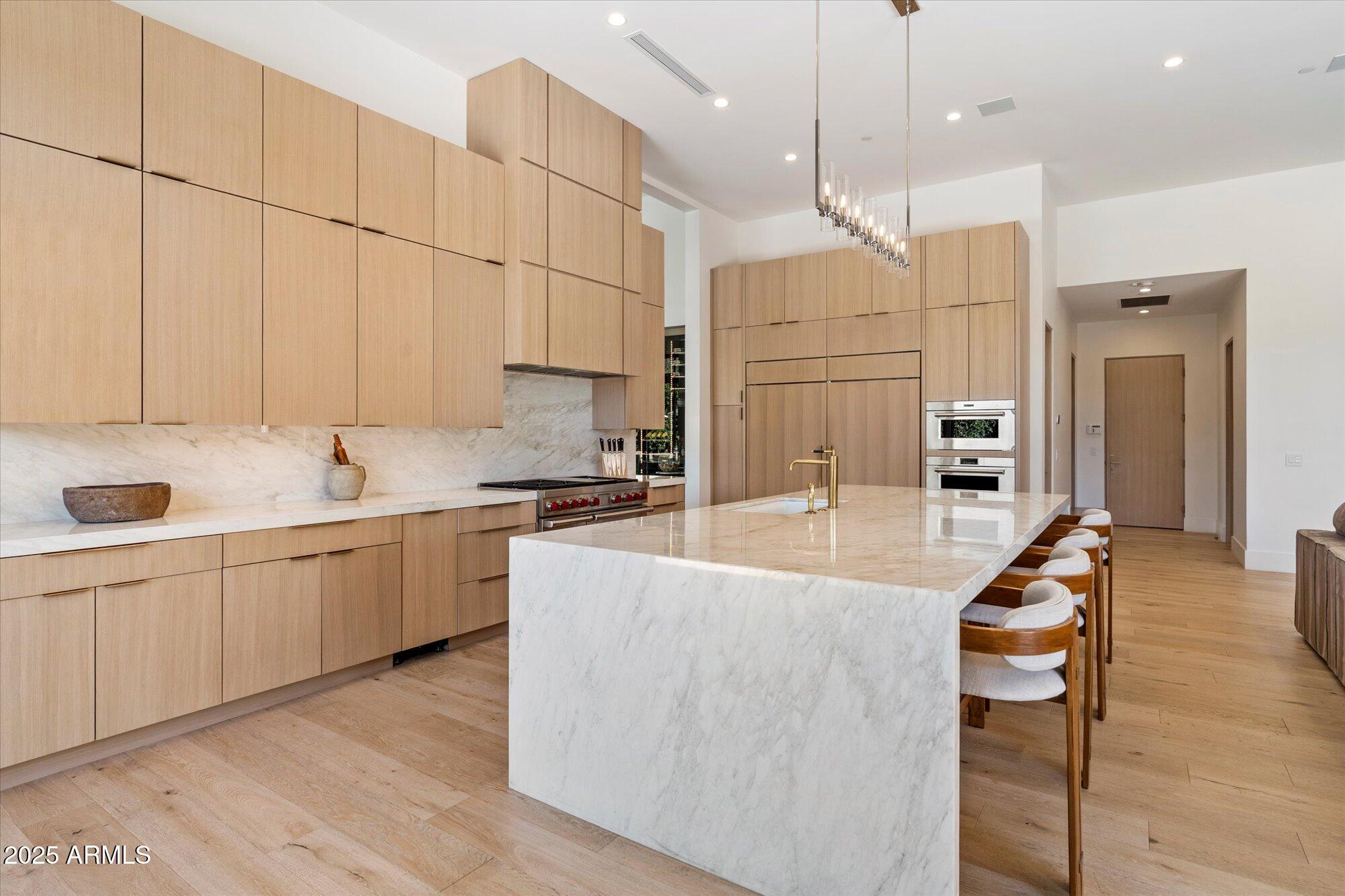 STONEVIEW - Residential