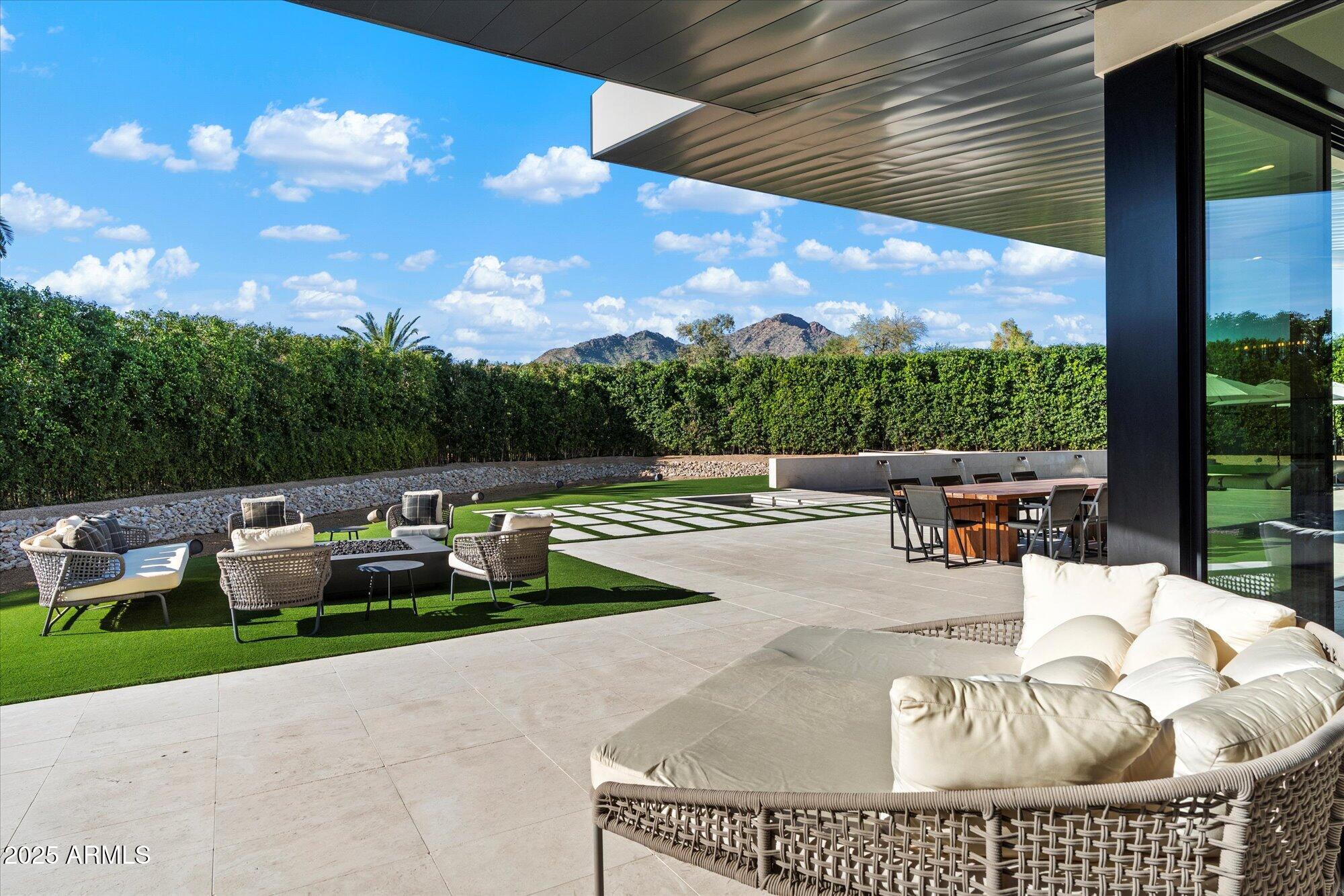 STONEVIEW - Residential