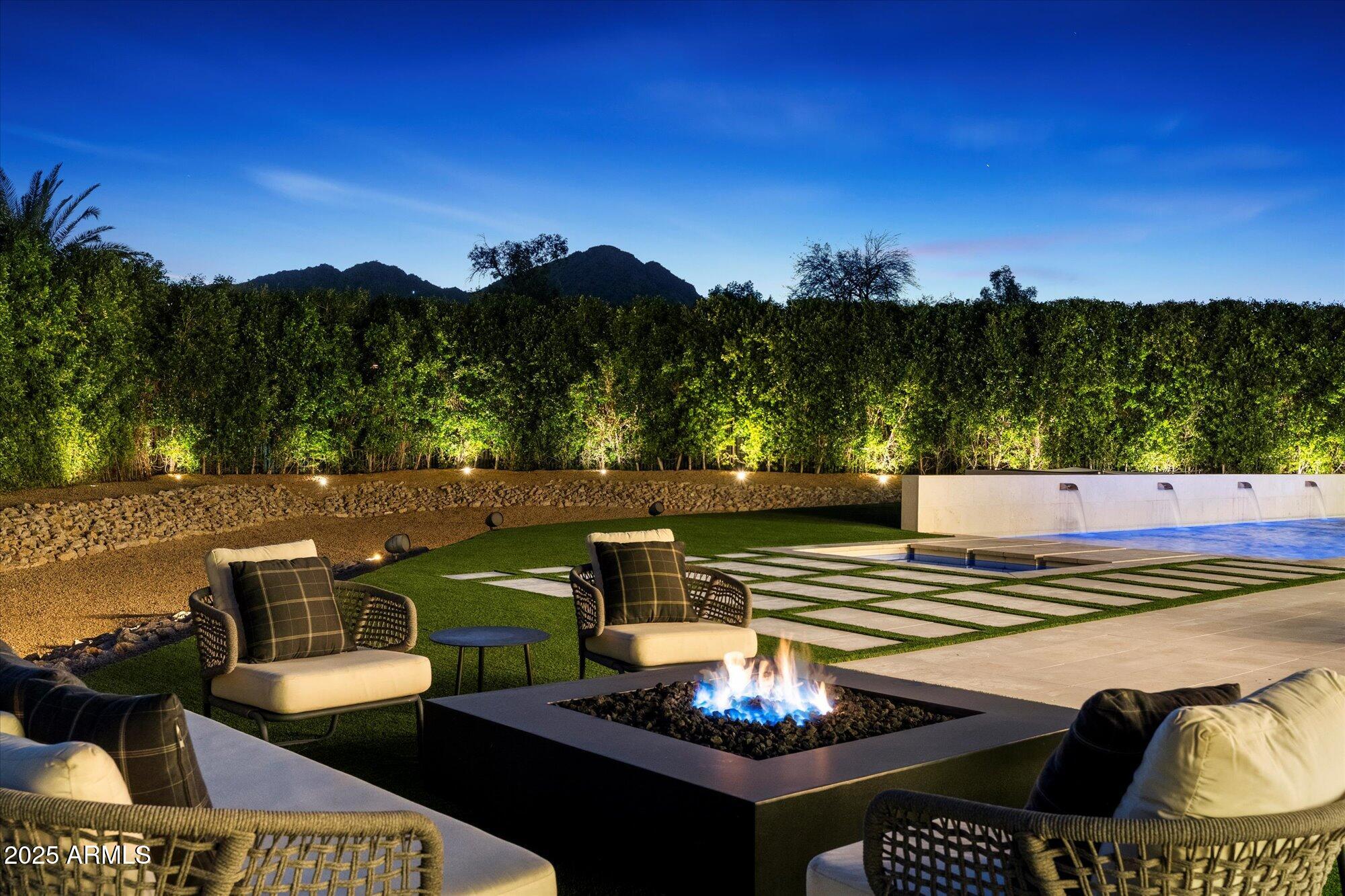 STONEVIEW - Residential