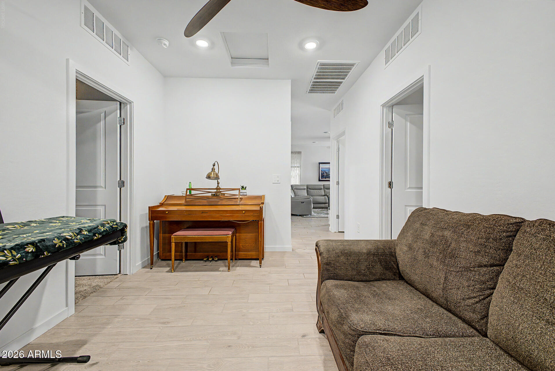 RANCHO MIRAGE ESTATES PHASE 2 PARCEL 15 - Residential