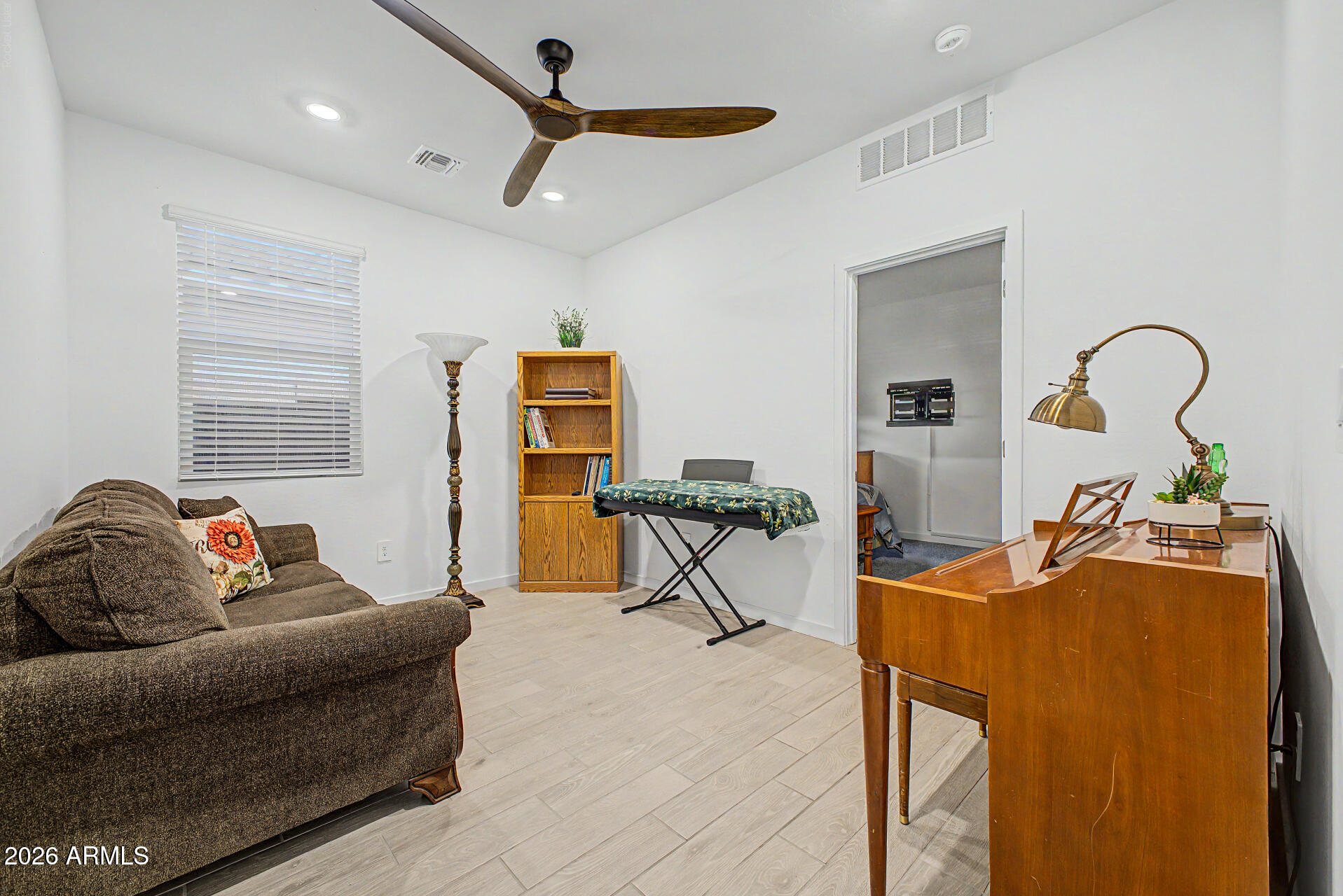 RANCHO MIRAGE ESTATES PHASE 2 PARCEL 15 - Residential