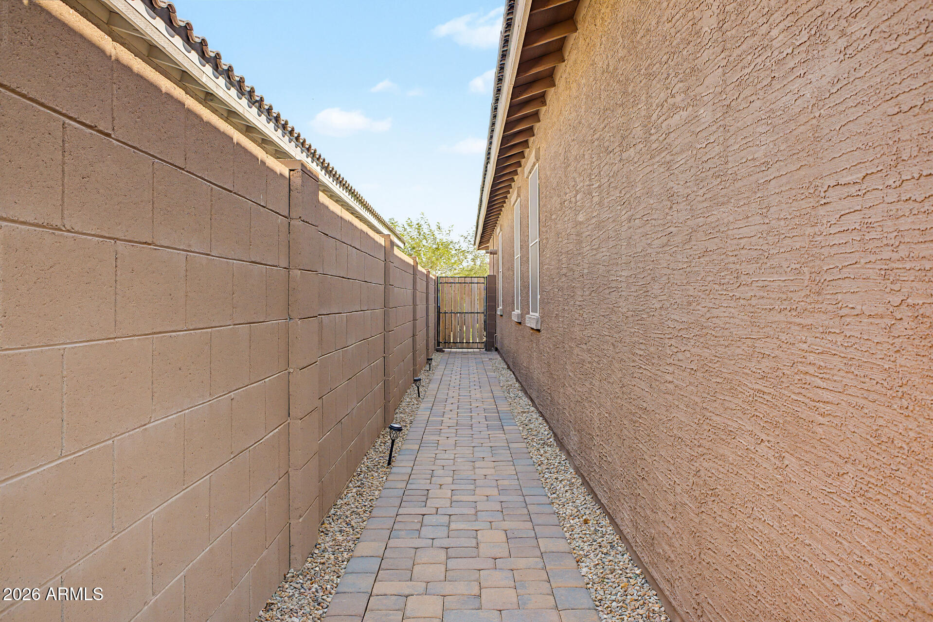 RANCHO MIRAGE ESTATES PHASE 2 PARCEL 15 - Residential