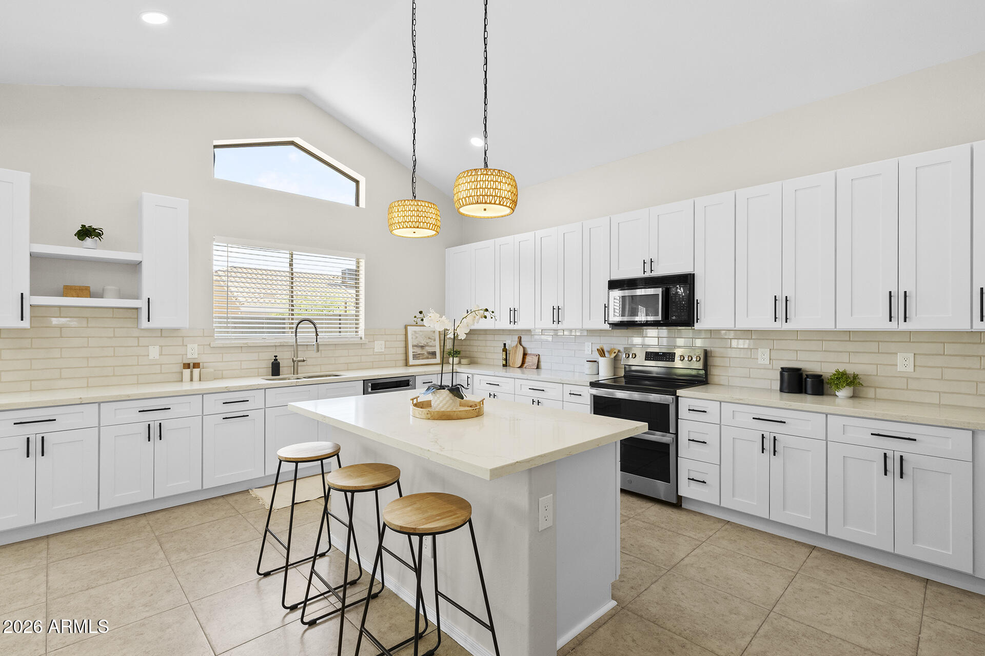 RANCHO EL MIRAGE - Residential