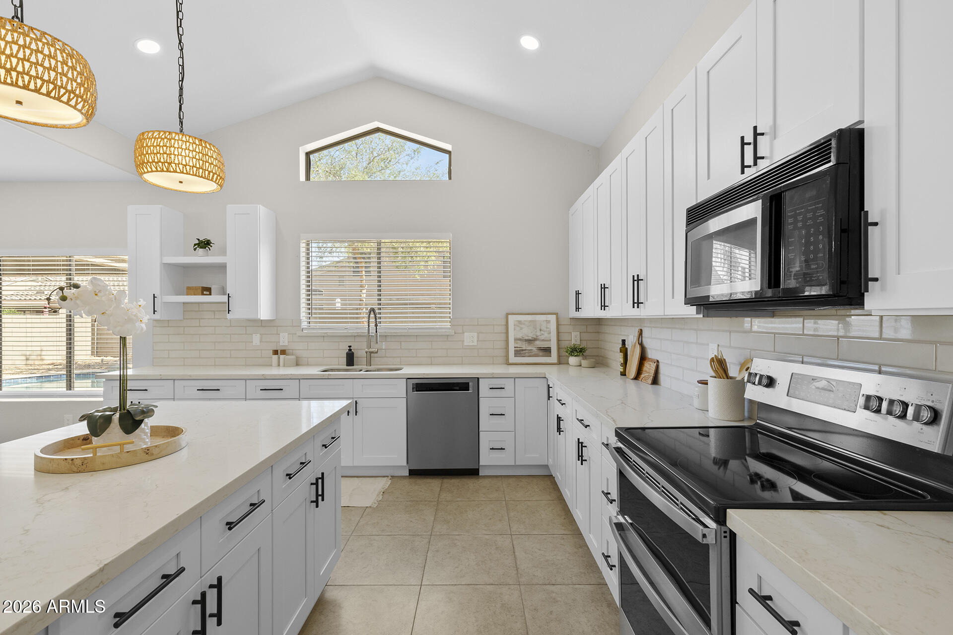 RANCHO EL MIRAGE - Residential