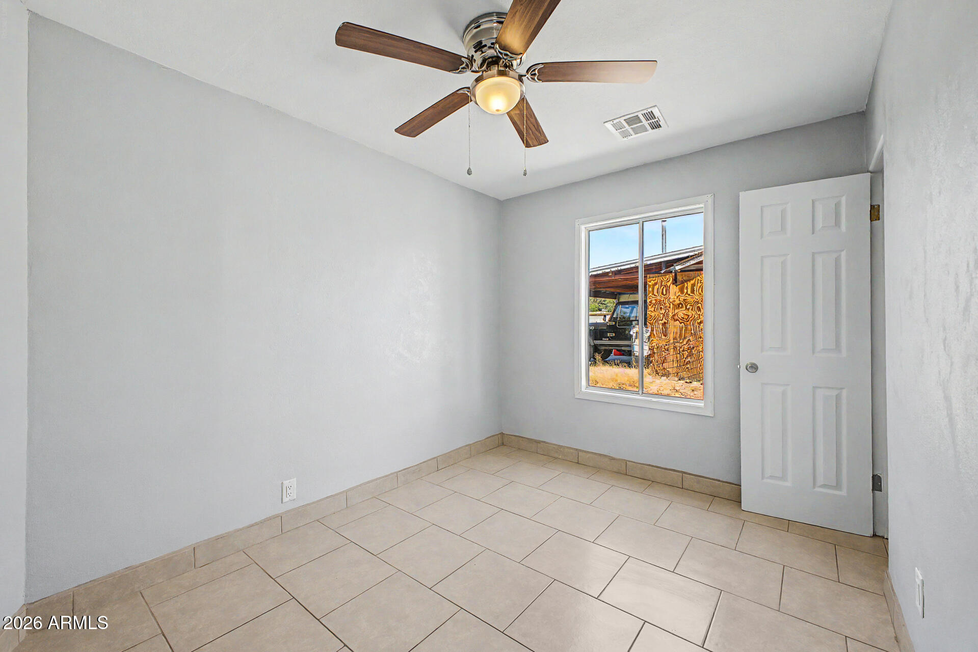 VISTA INCOME ESTATES UNIT 3 - Residential