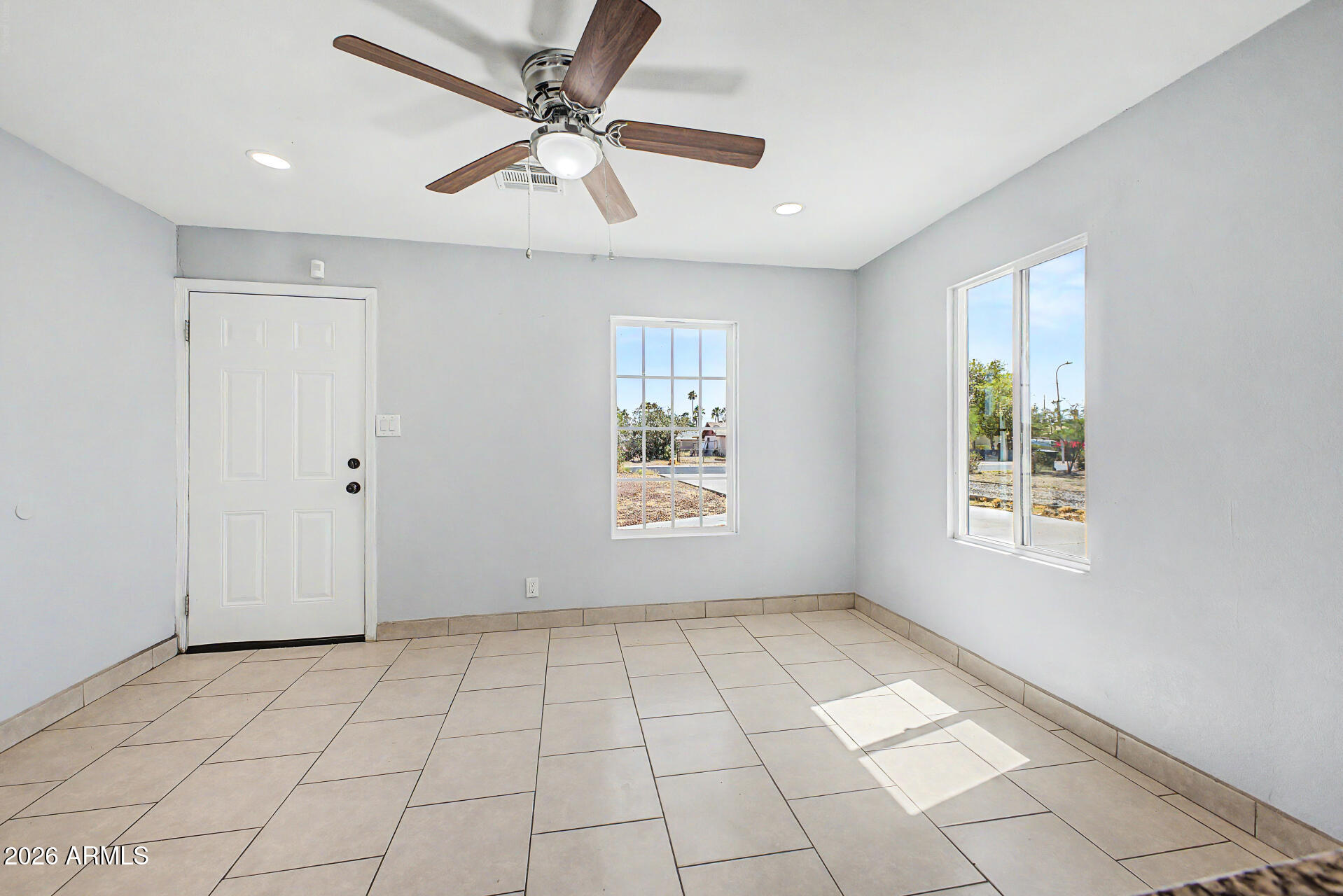 VISTA INCOME ESTATES UNIT 3 - Residential