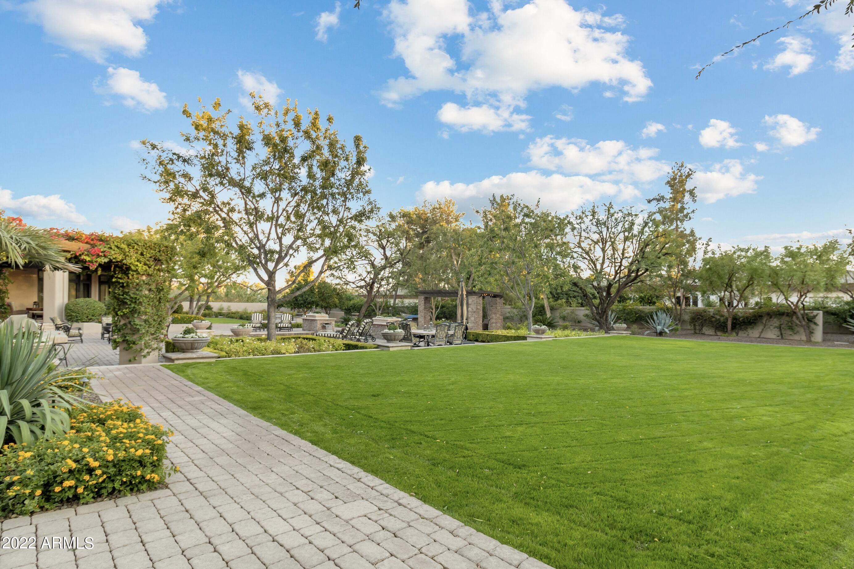 MALCOMB ESTATES 1 - Residential