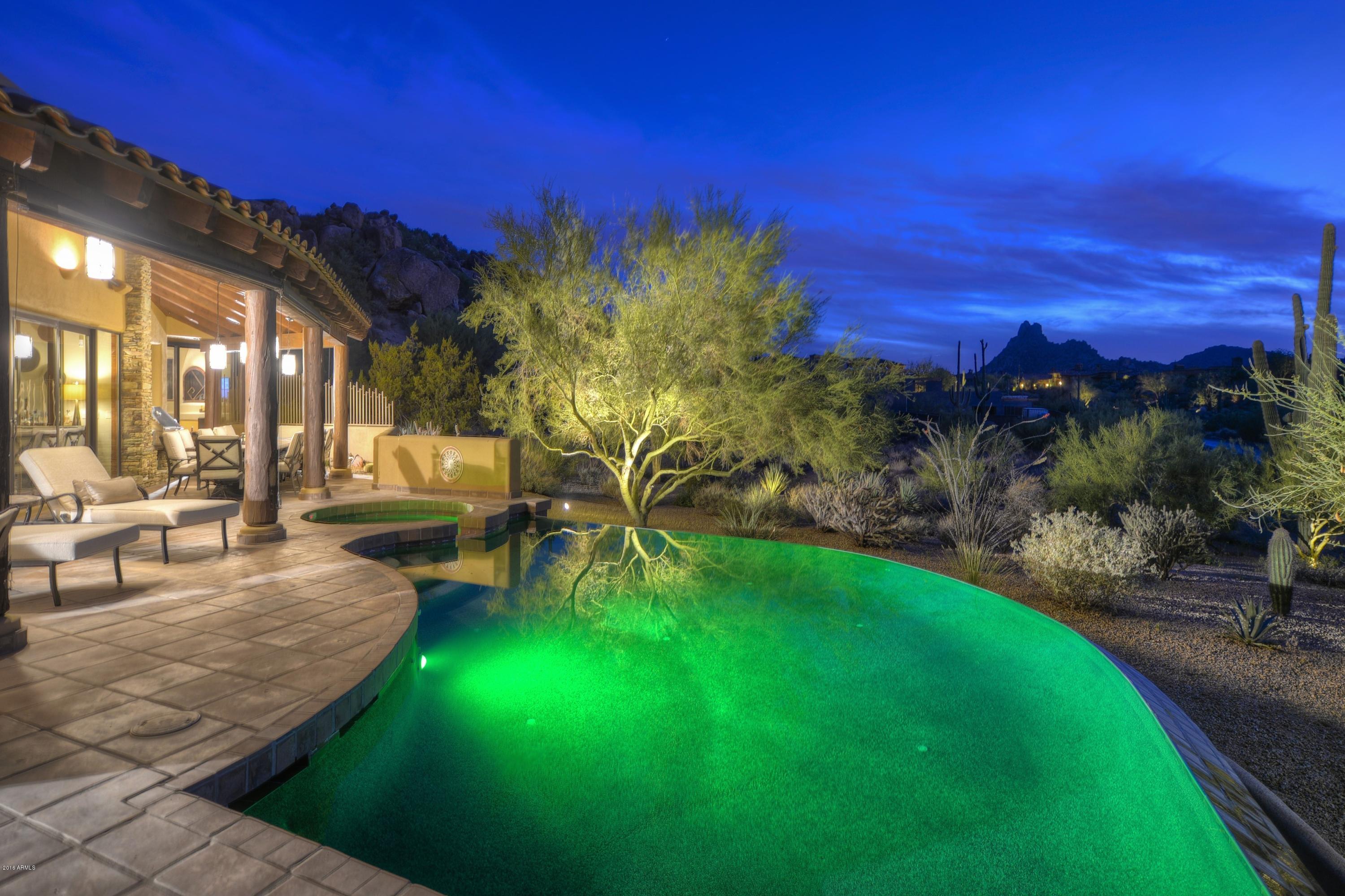 ESTANCIA - Residential