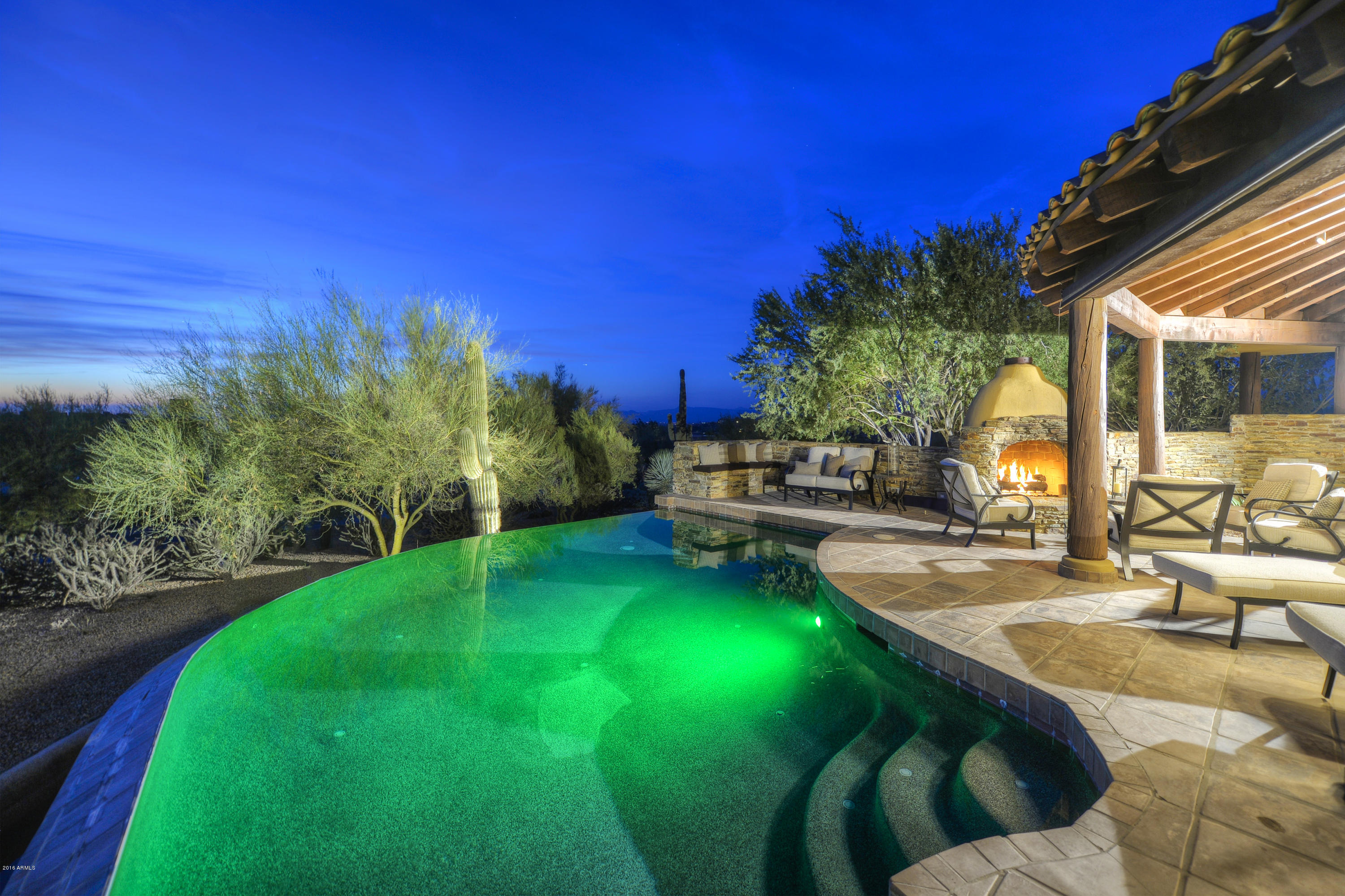 ESTANCIA - Residential