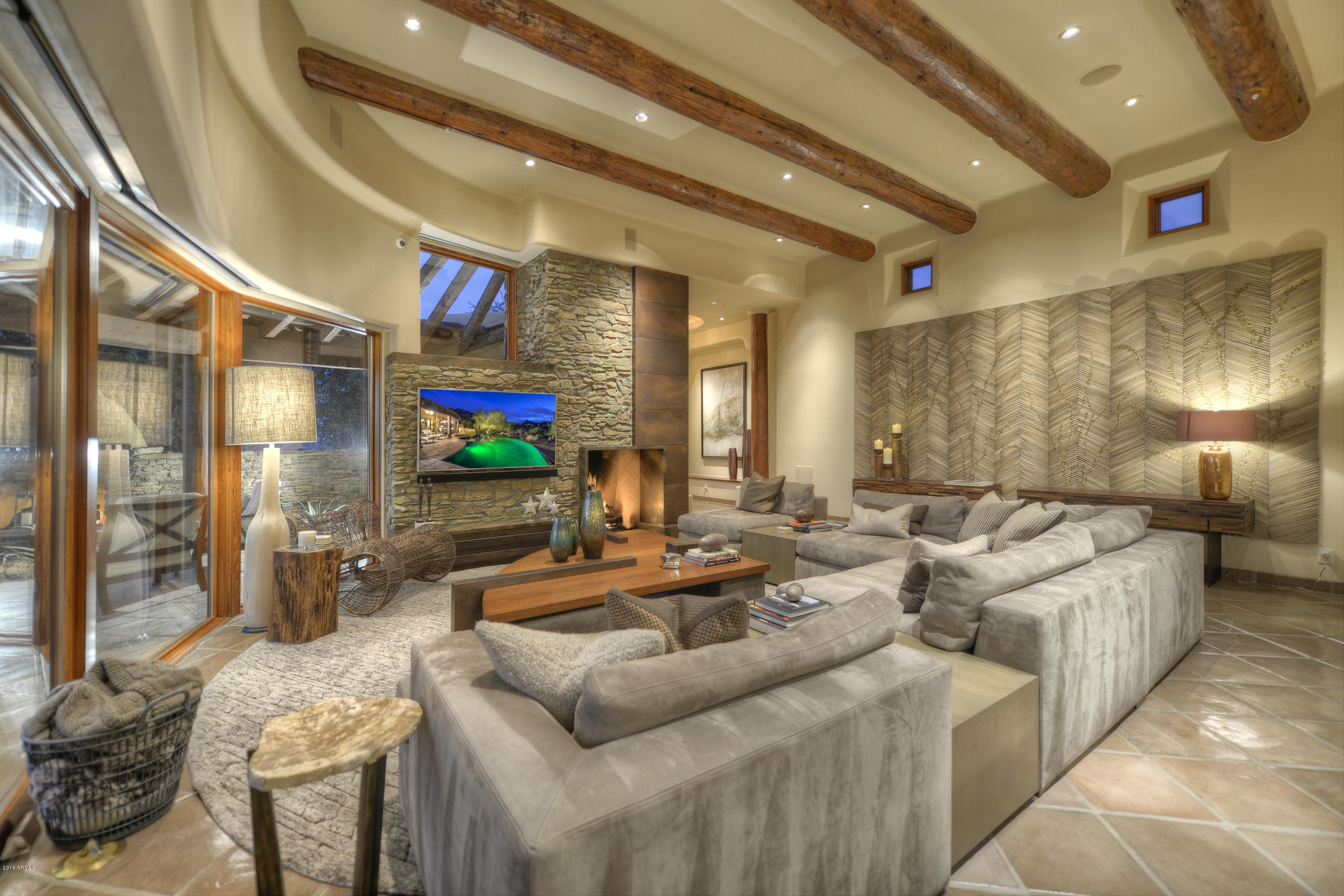 ESTANCIA - Residential