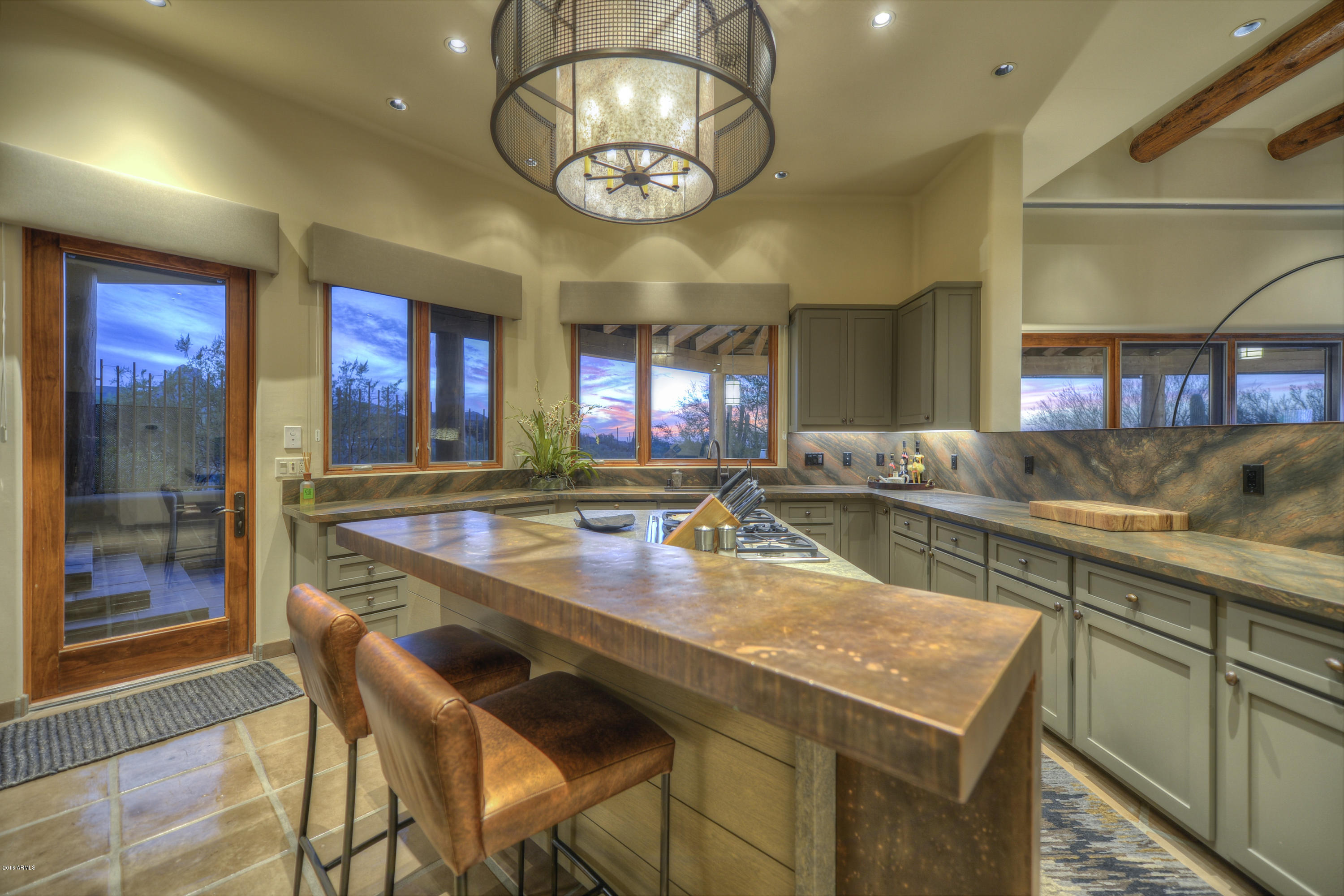 ESTANCIA - Residential