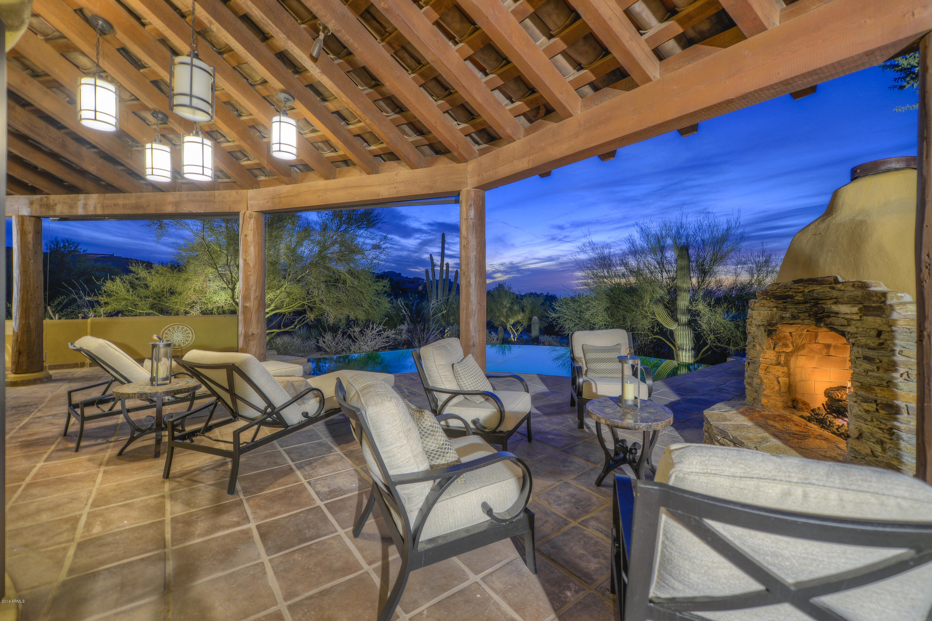 ESTANCIA - Residential