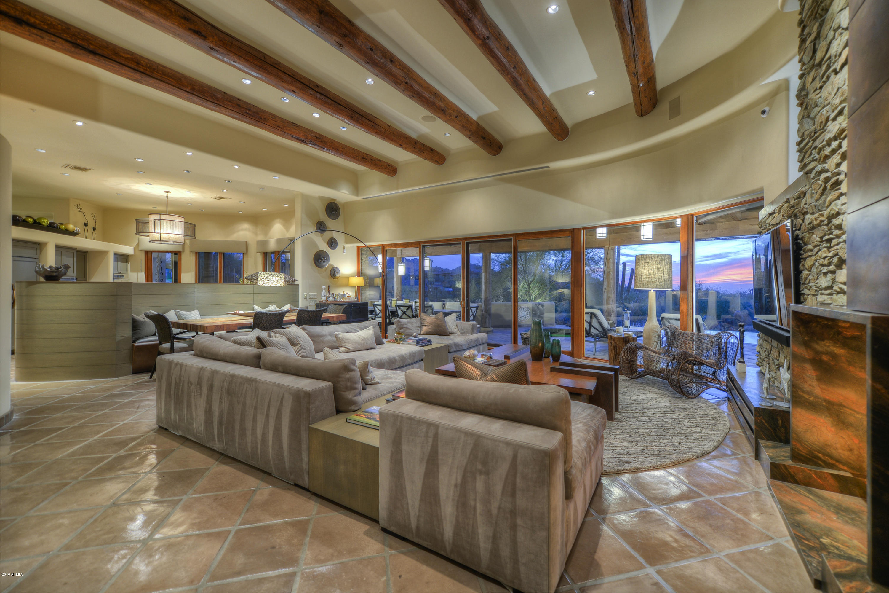 ESTANCIA - Residential