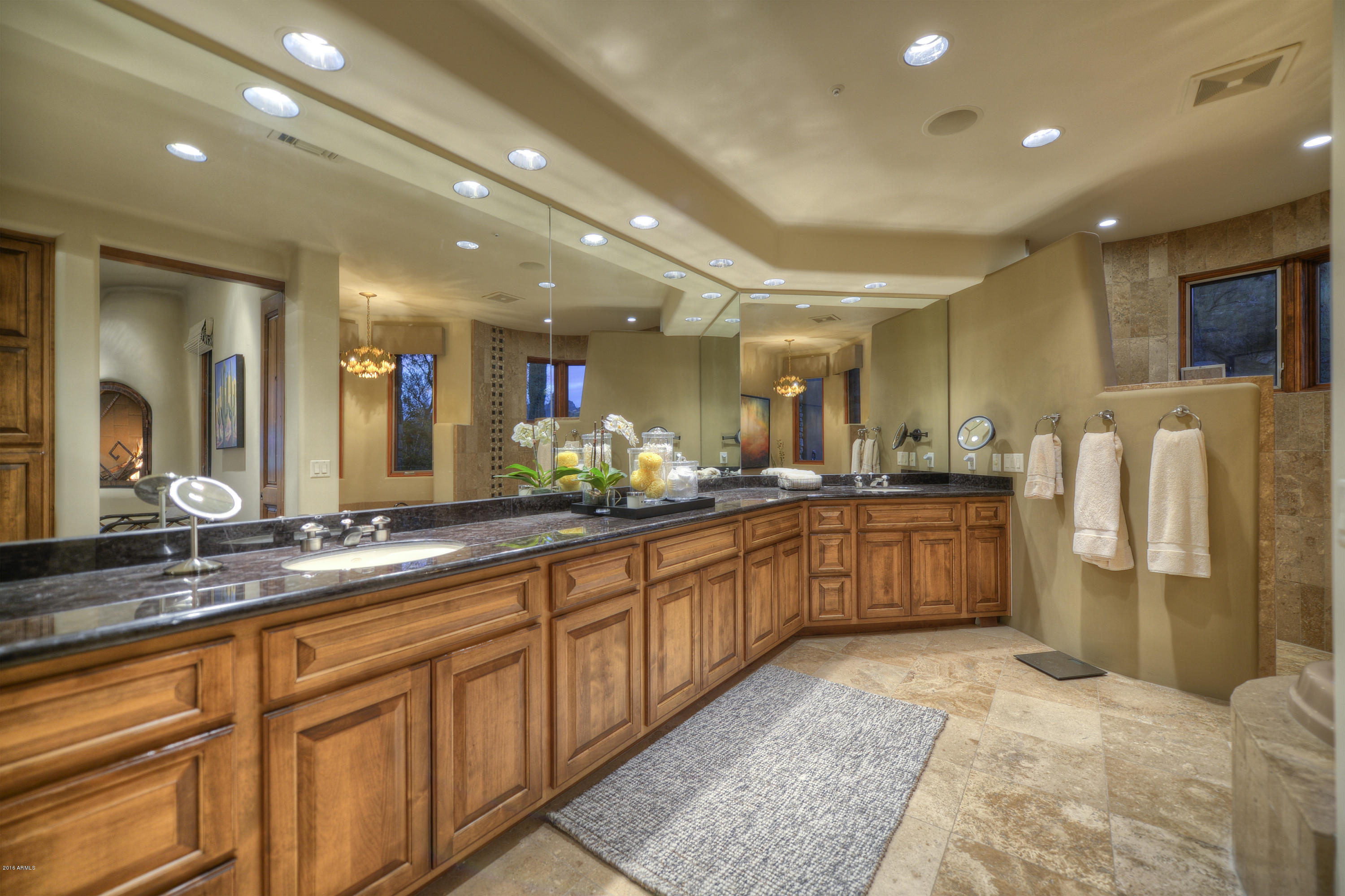 ESTANCIA - Residential