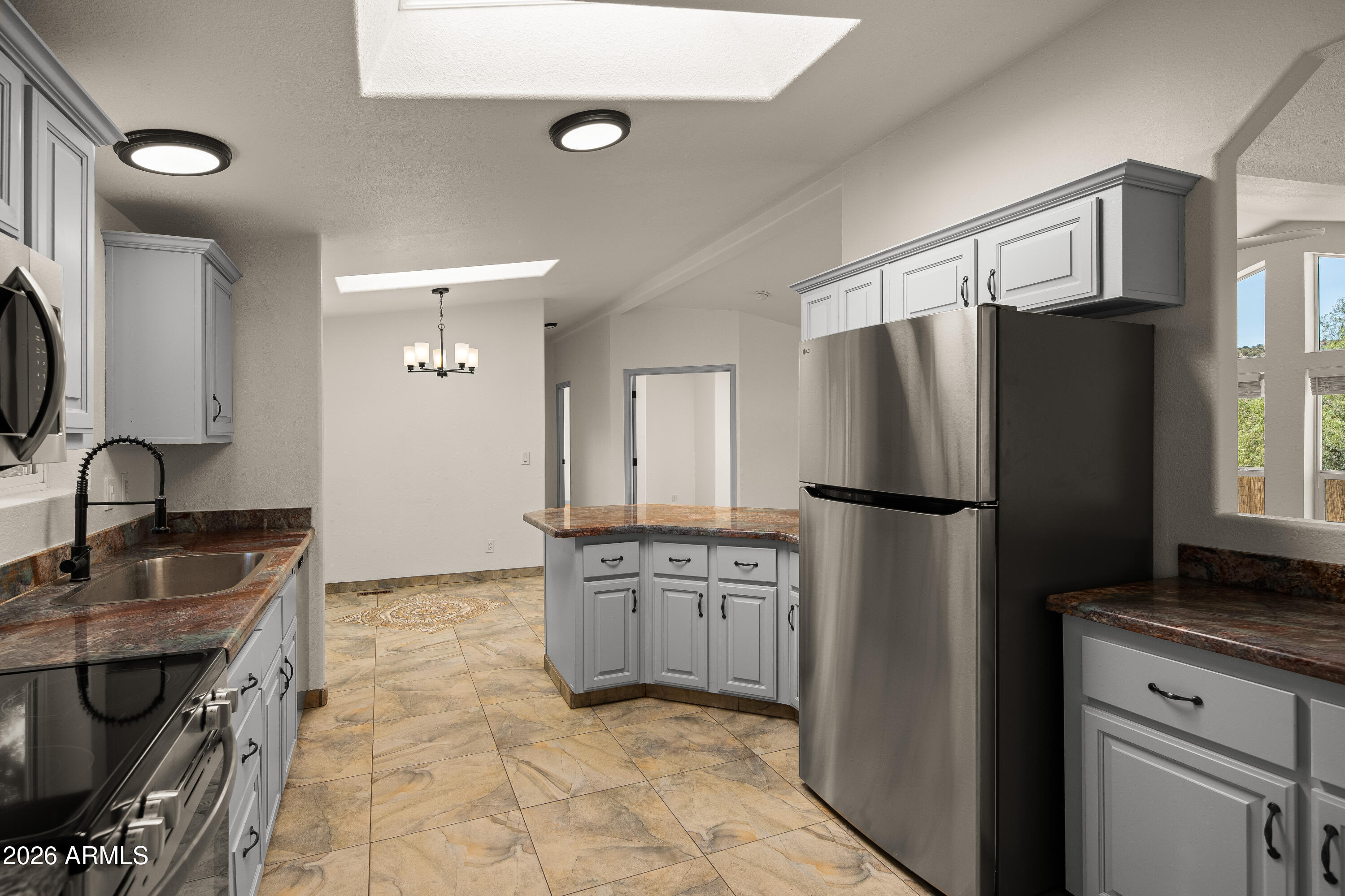 P I C LOWER OAK CREEK ESTATES - Residential