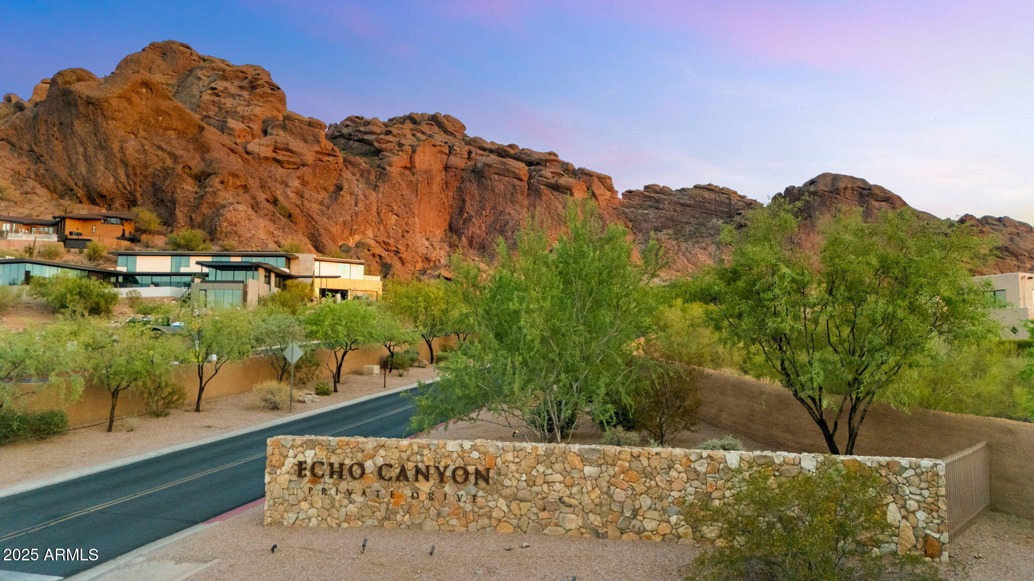 ECHO CANYON - Residential