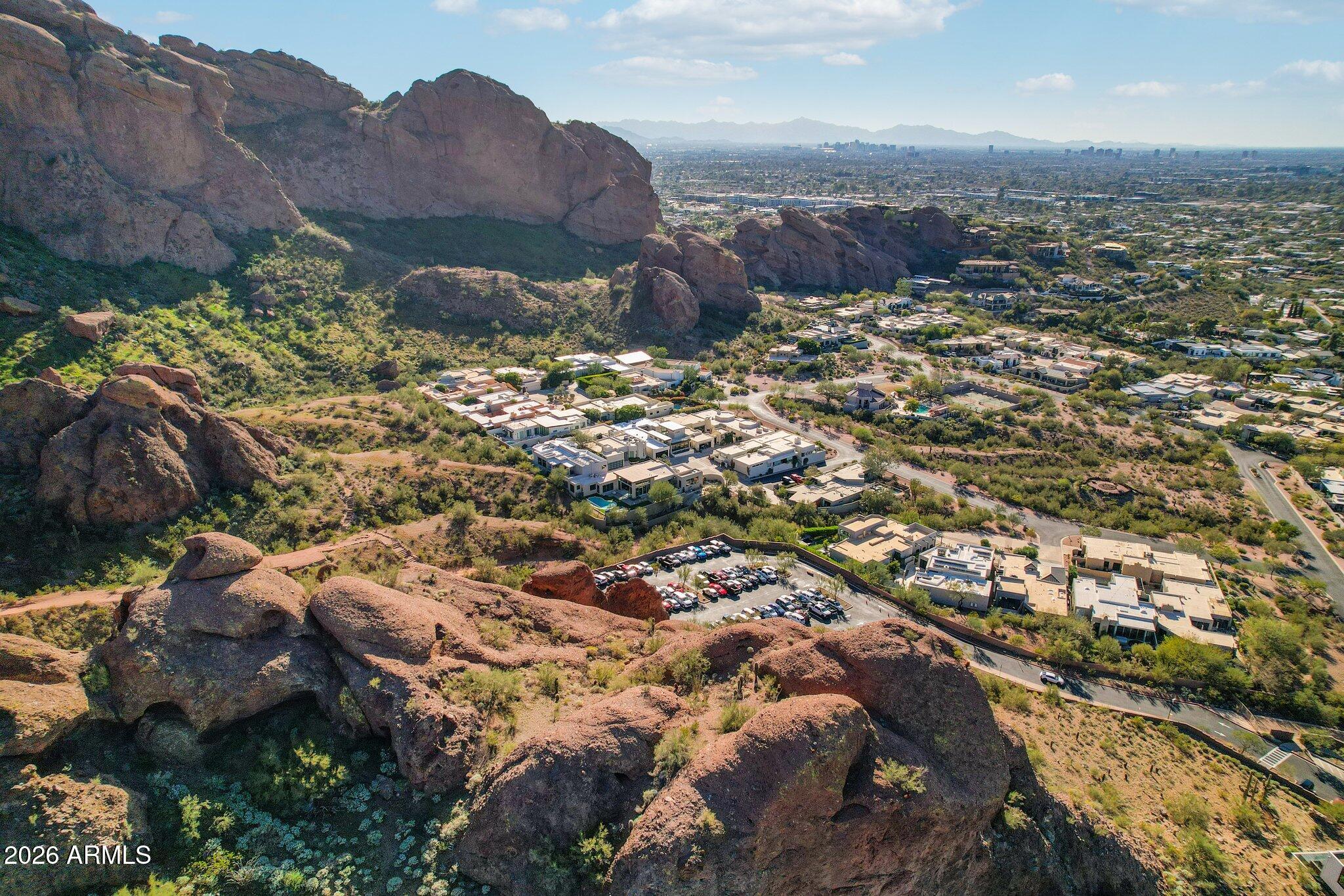 ECHO CANYON - Residential