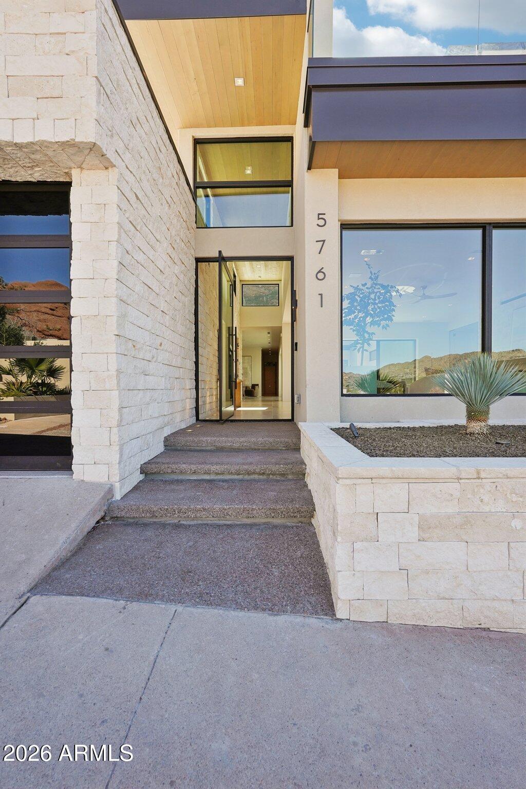 ECHO CANYON - Residential