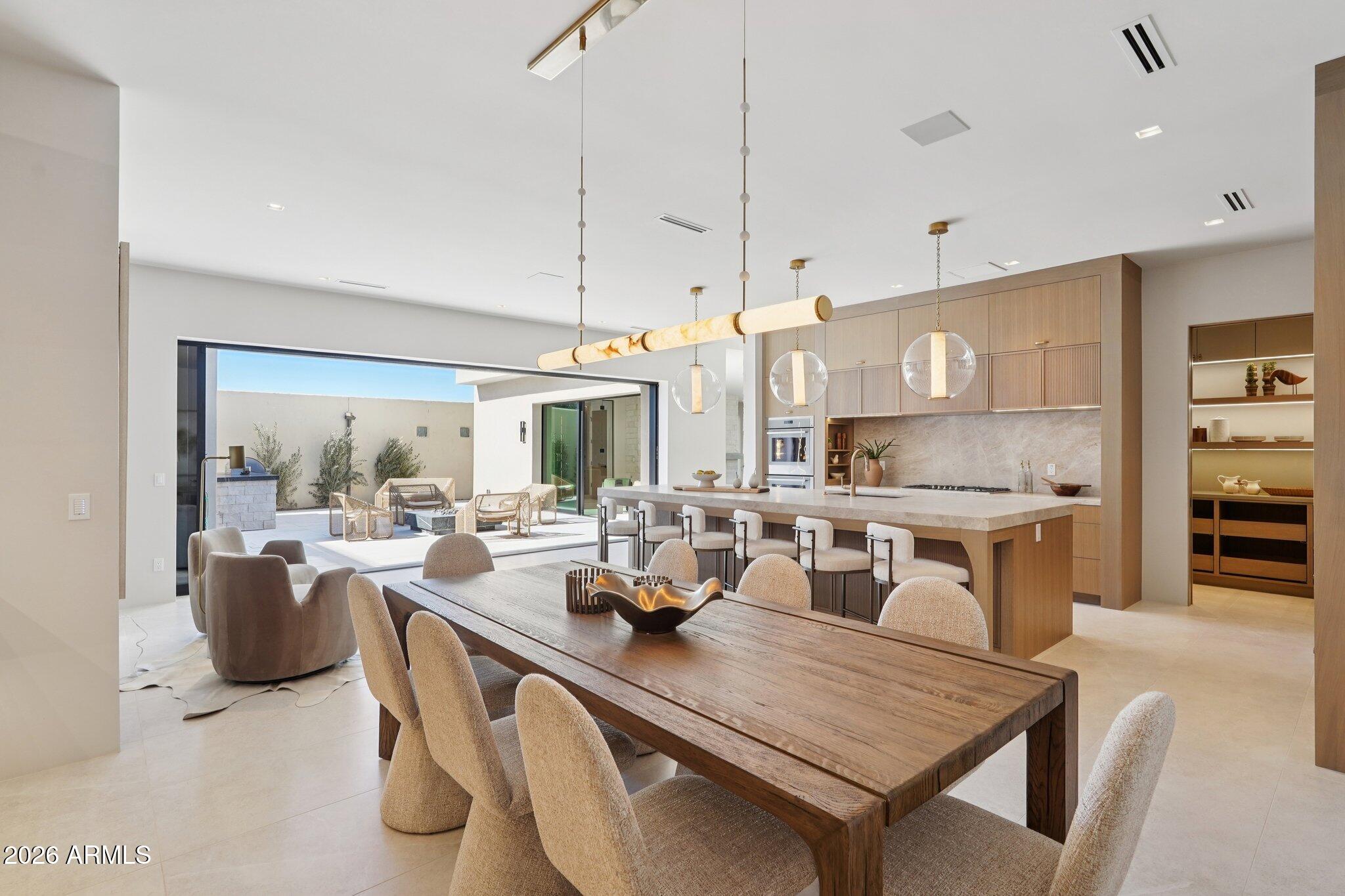 ECHO CANYON - Residential