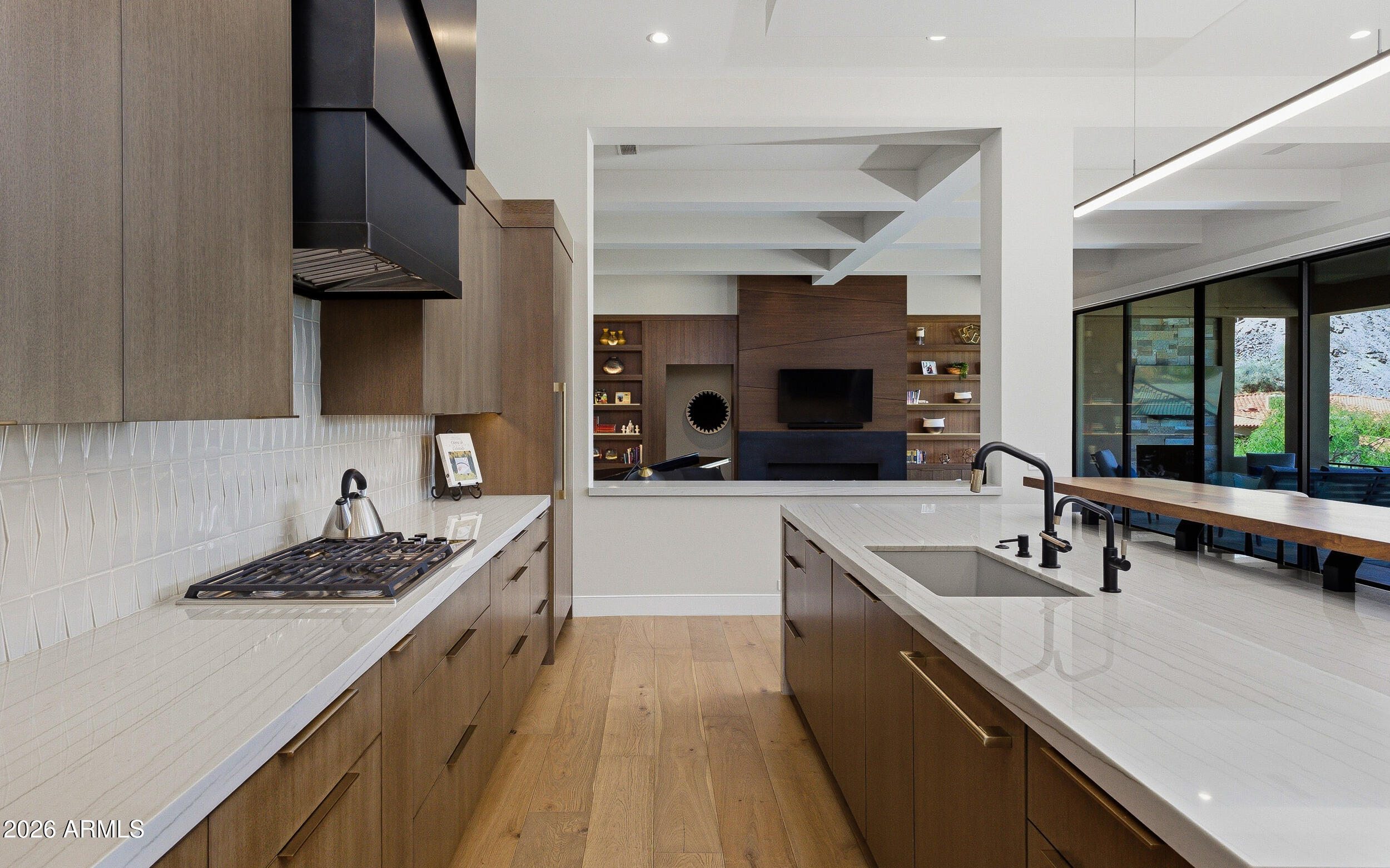 LAS BRISAS AMD - Residential