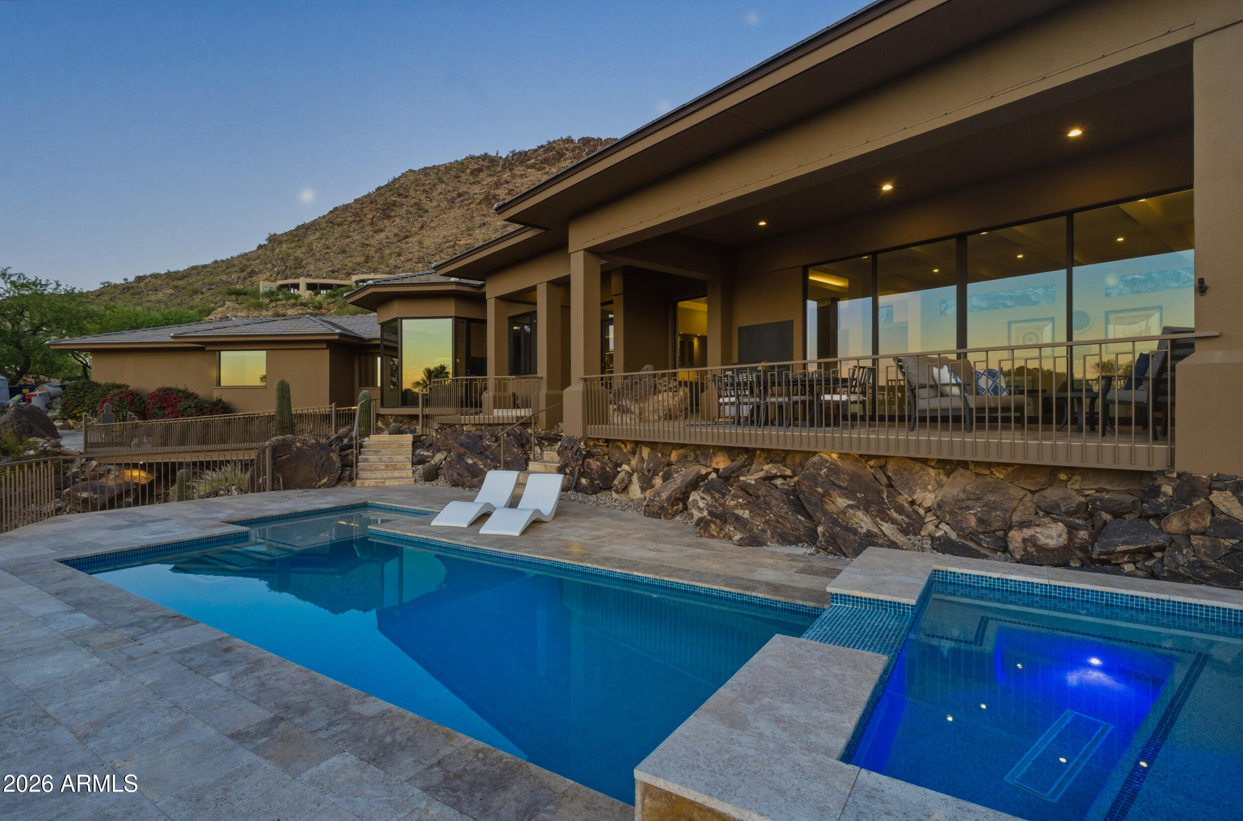 LAS BRISAS AMD - Residential
