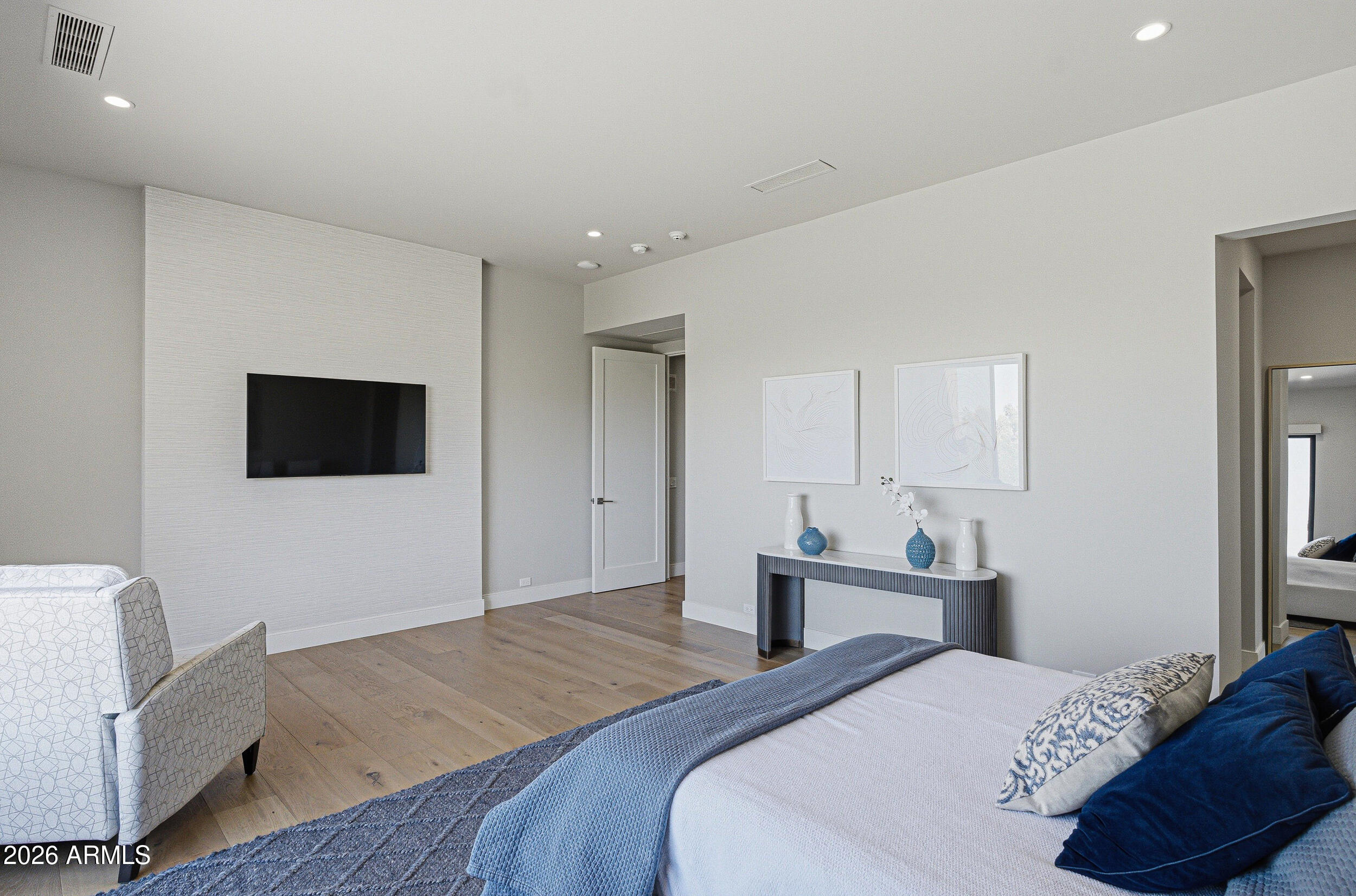 LAS BRISAS AMD - Residential