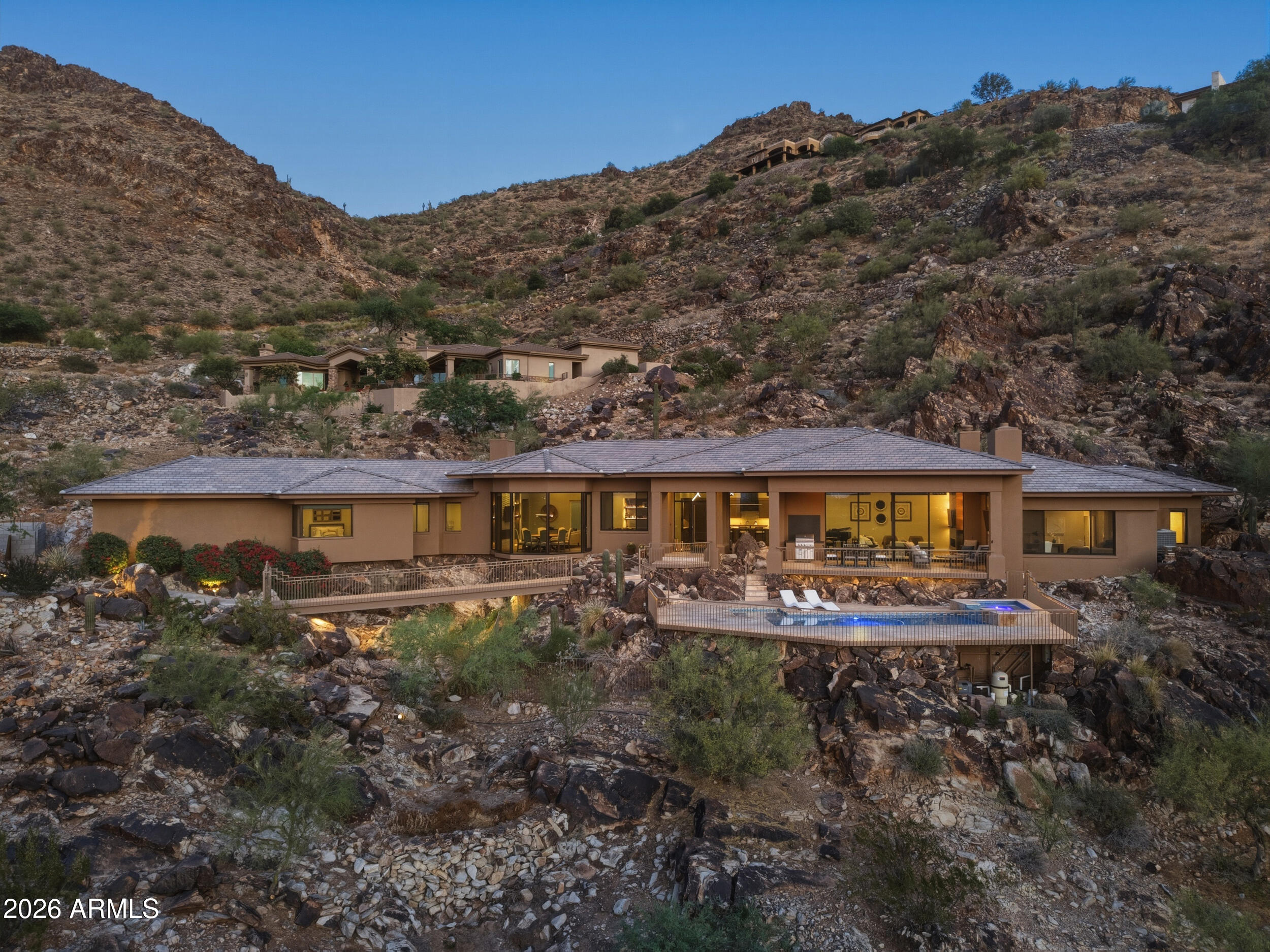 LAS BRISAS AMD - Residential