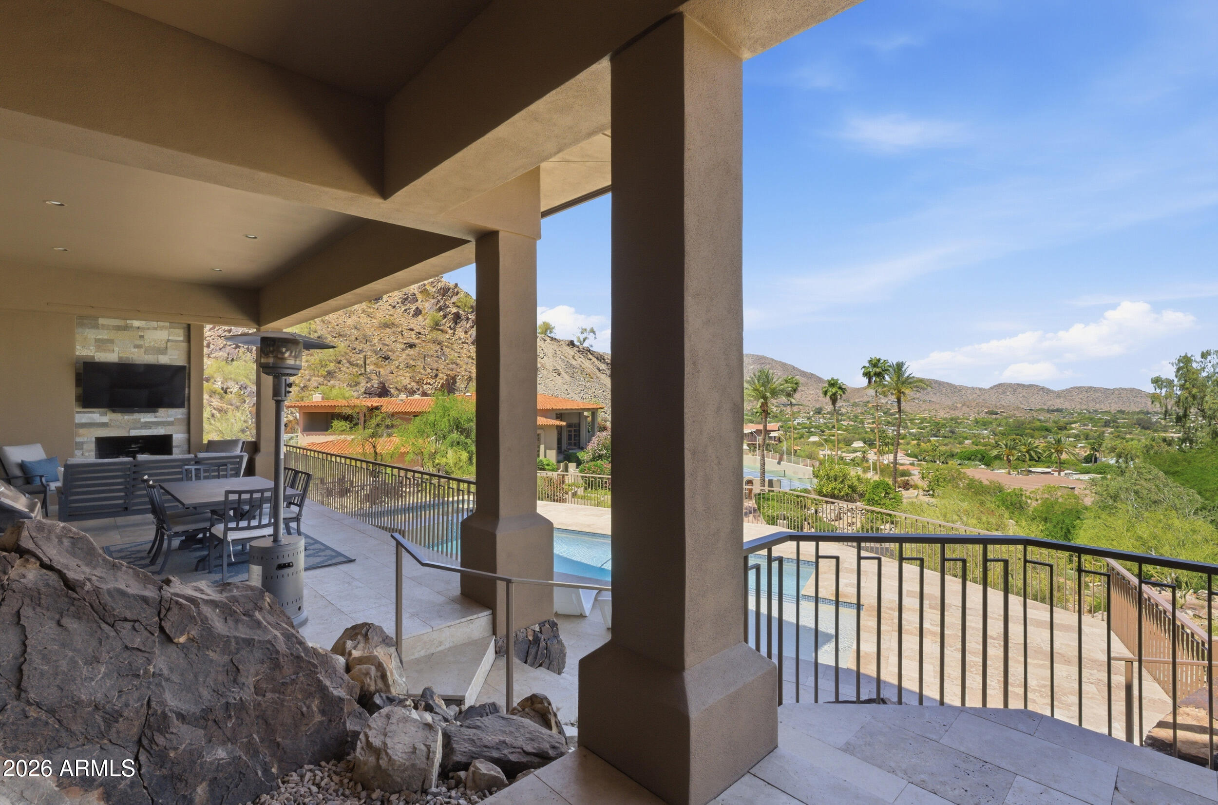 LAS BRISAS AMD - Residential