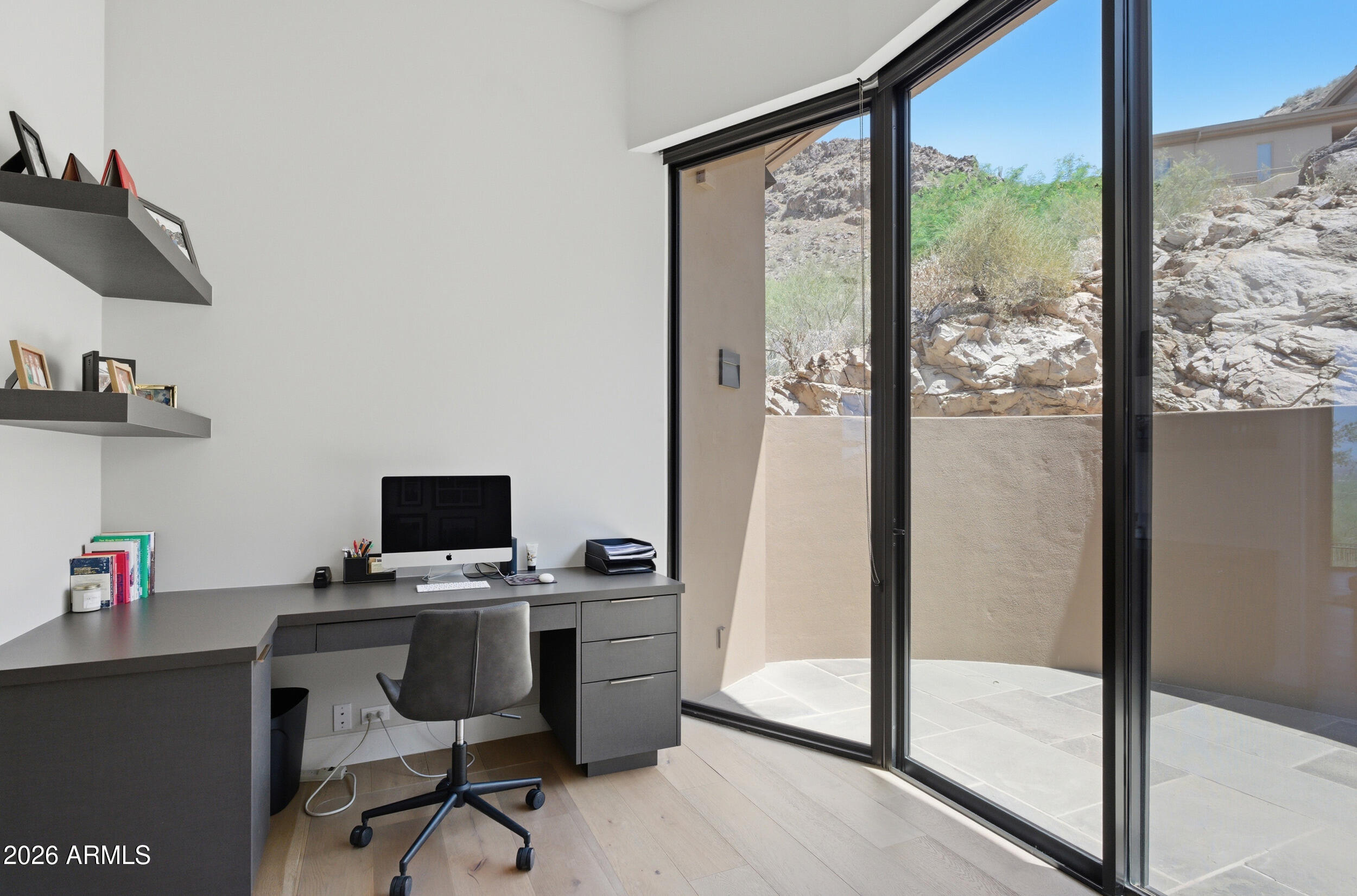 LAS BRISAS AMD - Residential