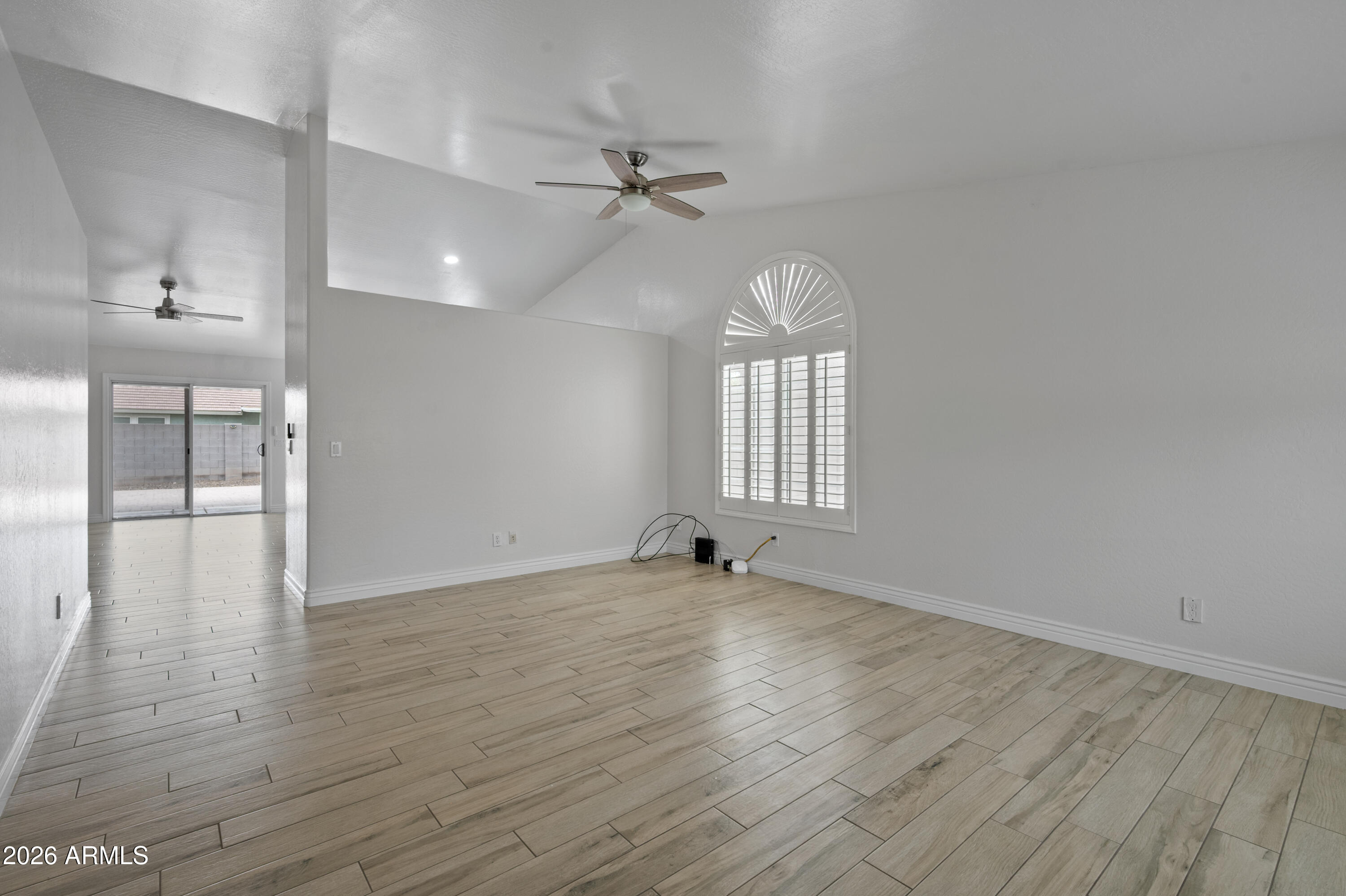 CASTLEGATE - Residential Lease