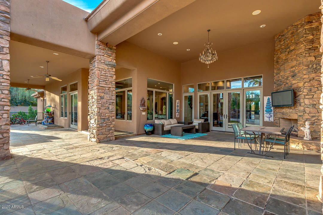 MAN ACRES - Residential