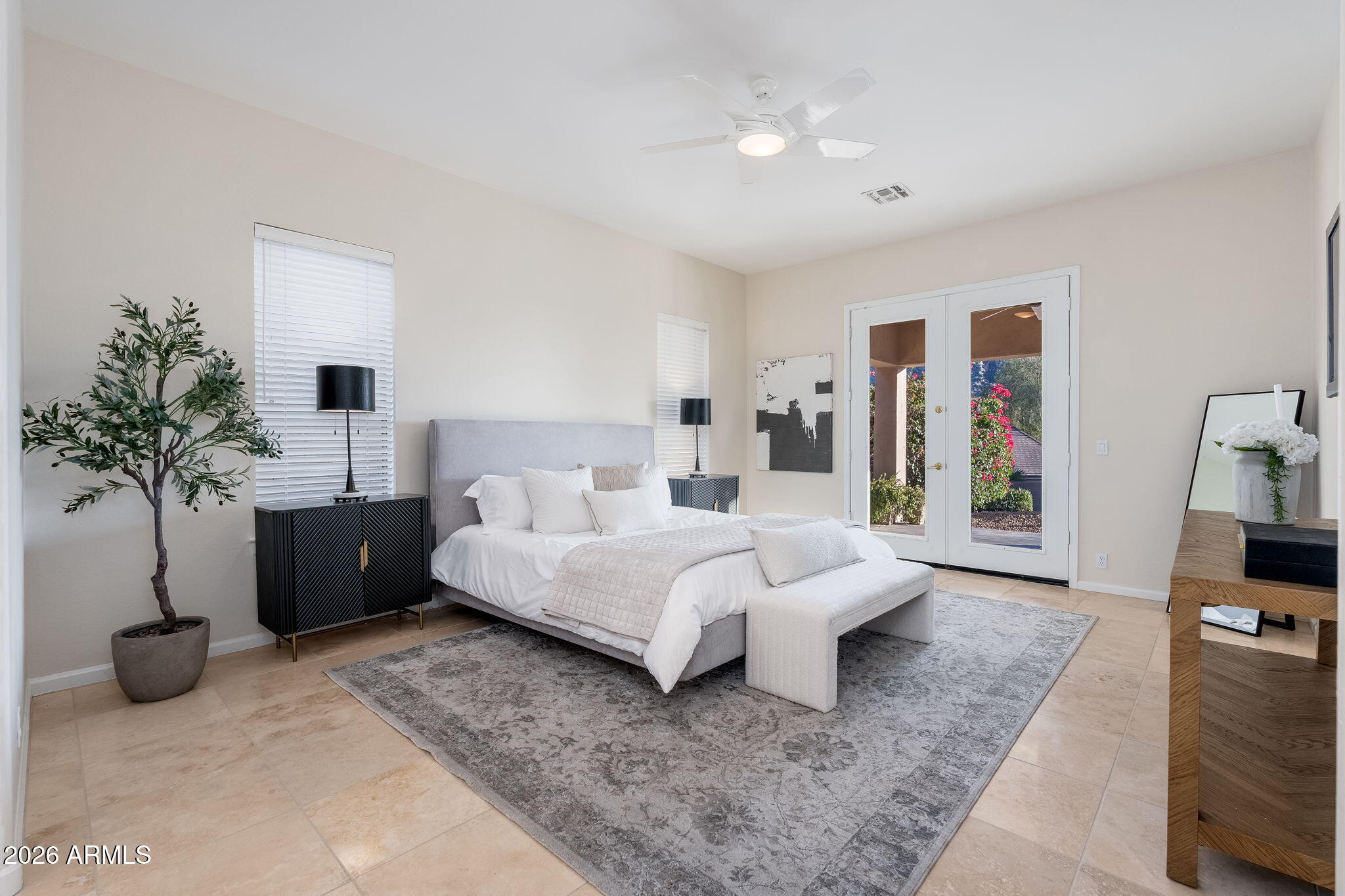 PALOMA PASEO - Residential
