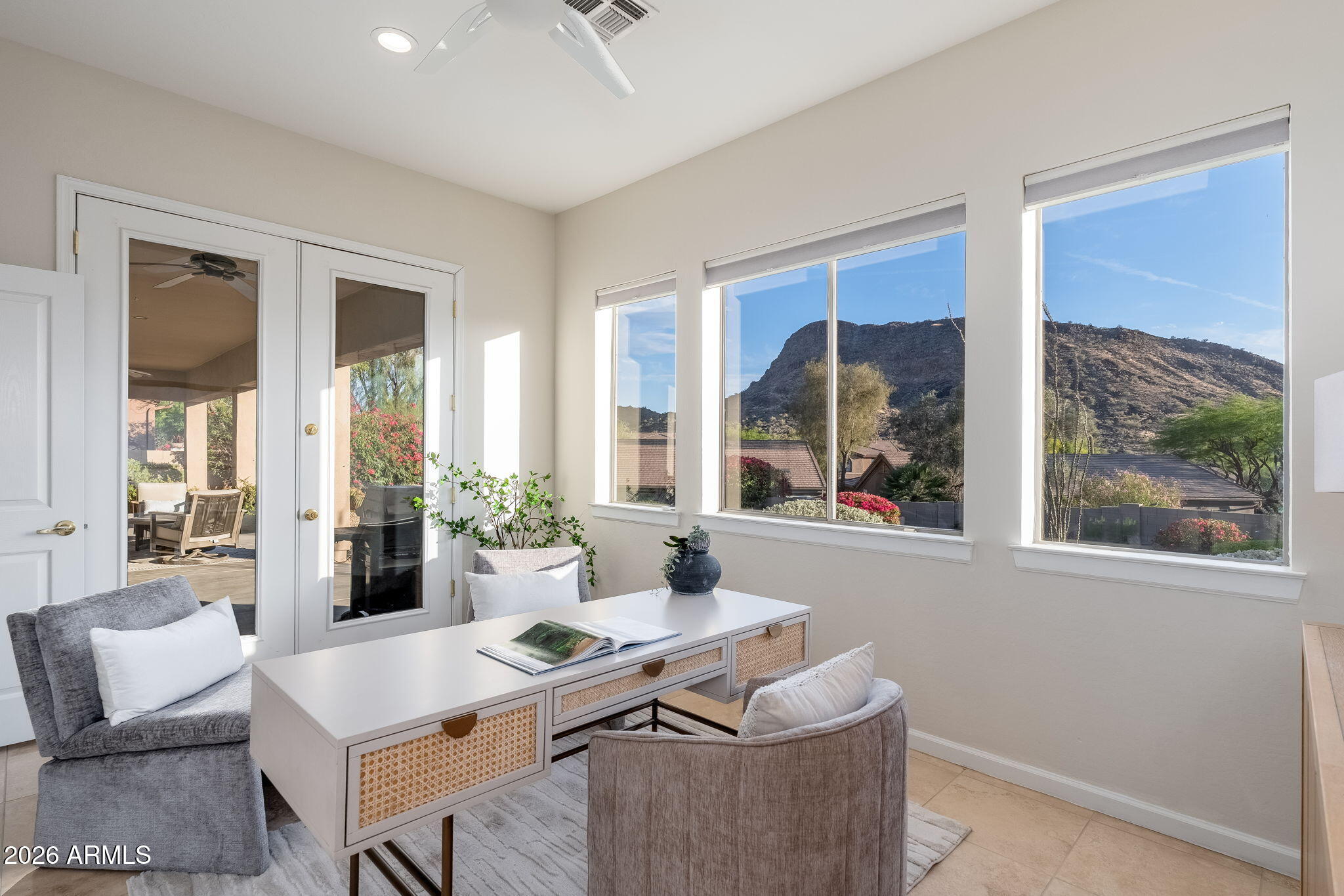 PALOMA PASEO - Residential