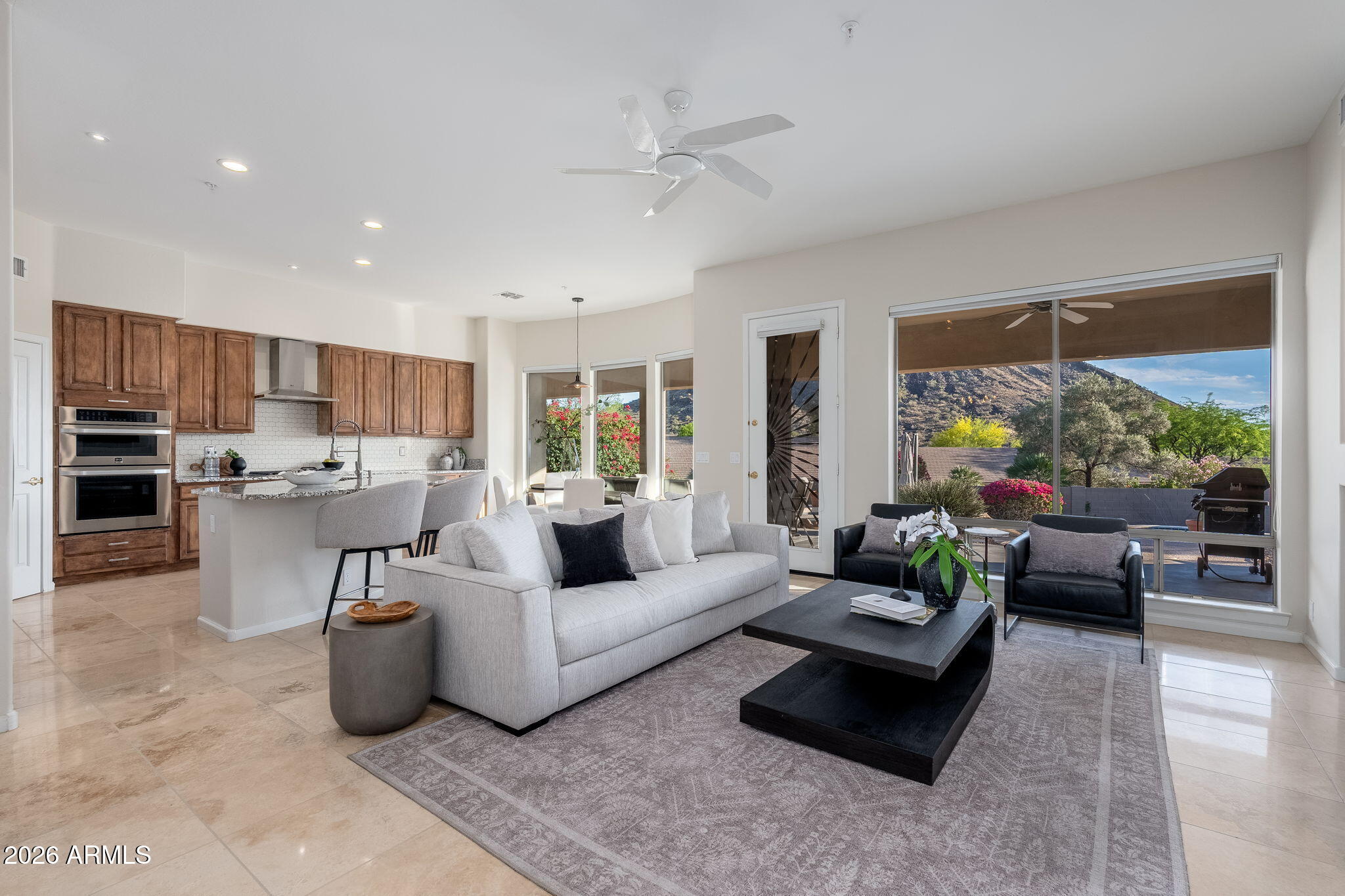 PALOMA PASEO - Residential