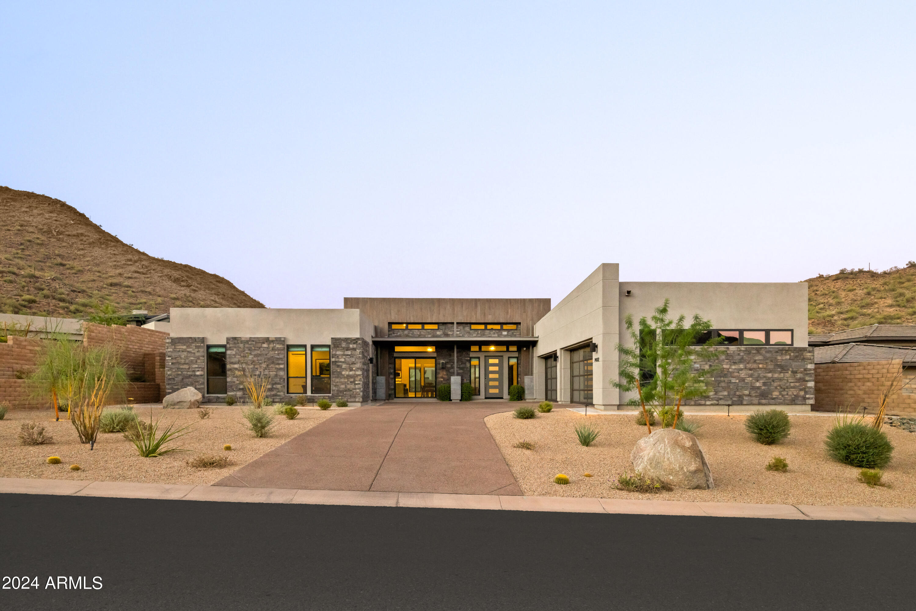 ADERO CANYON - Residential