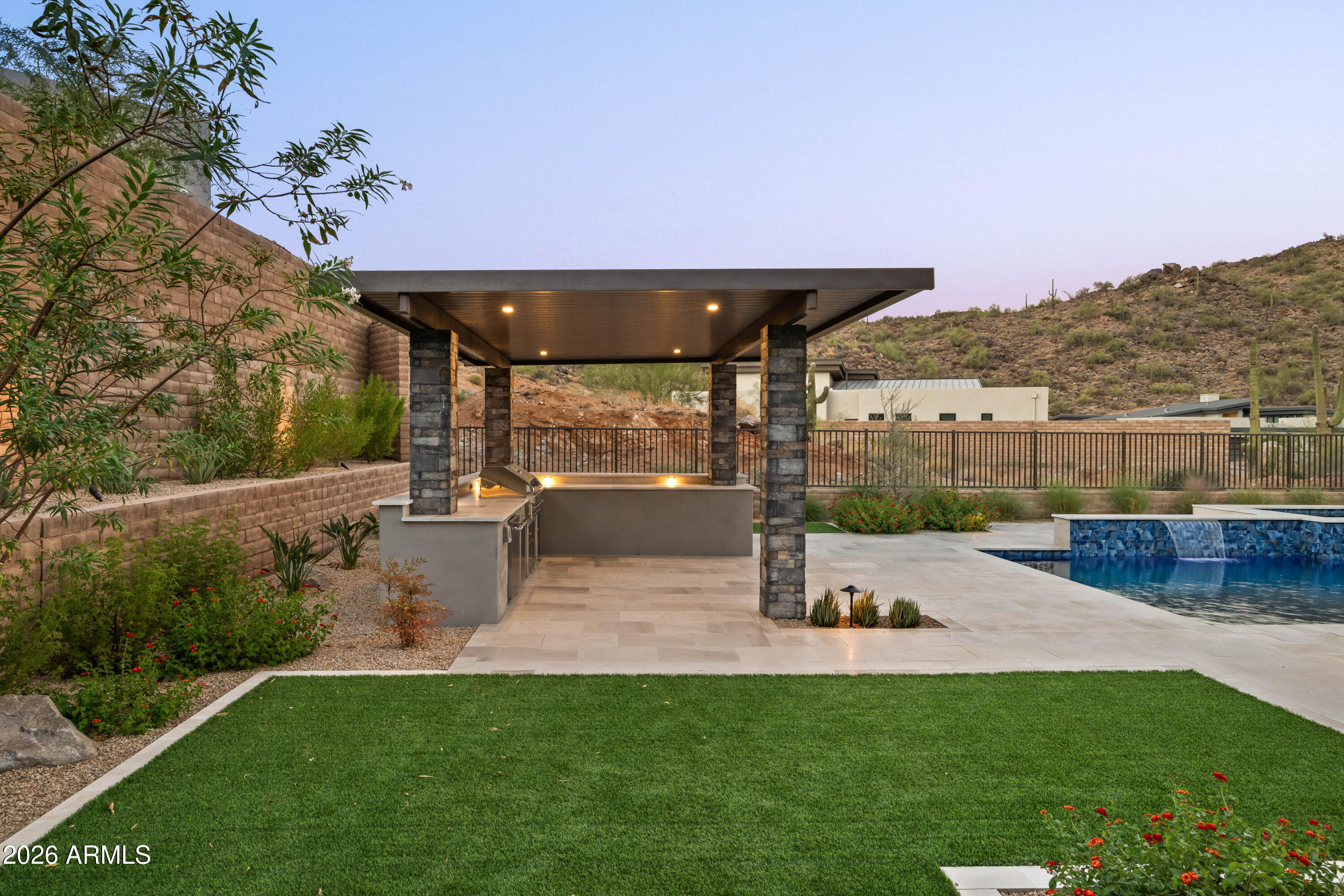 ADERO CANYON - Residential