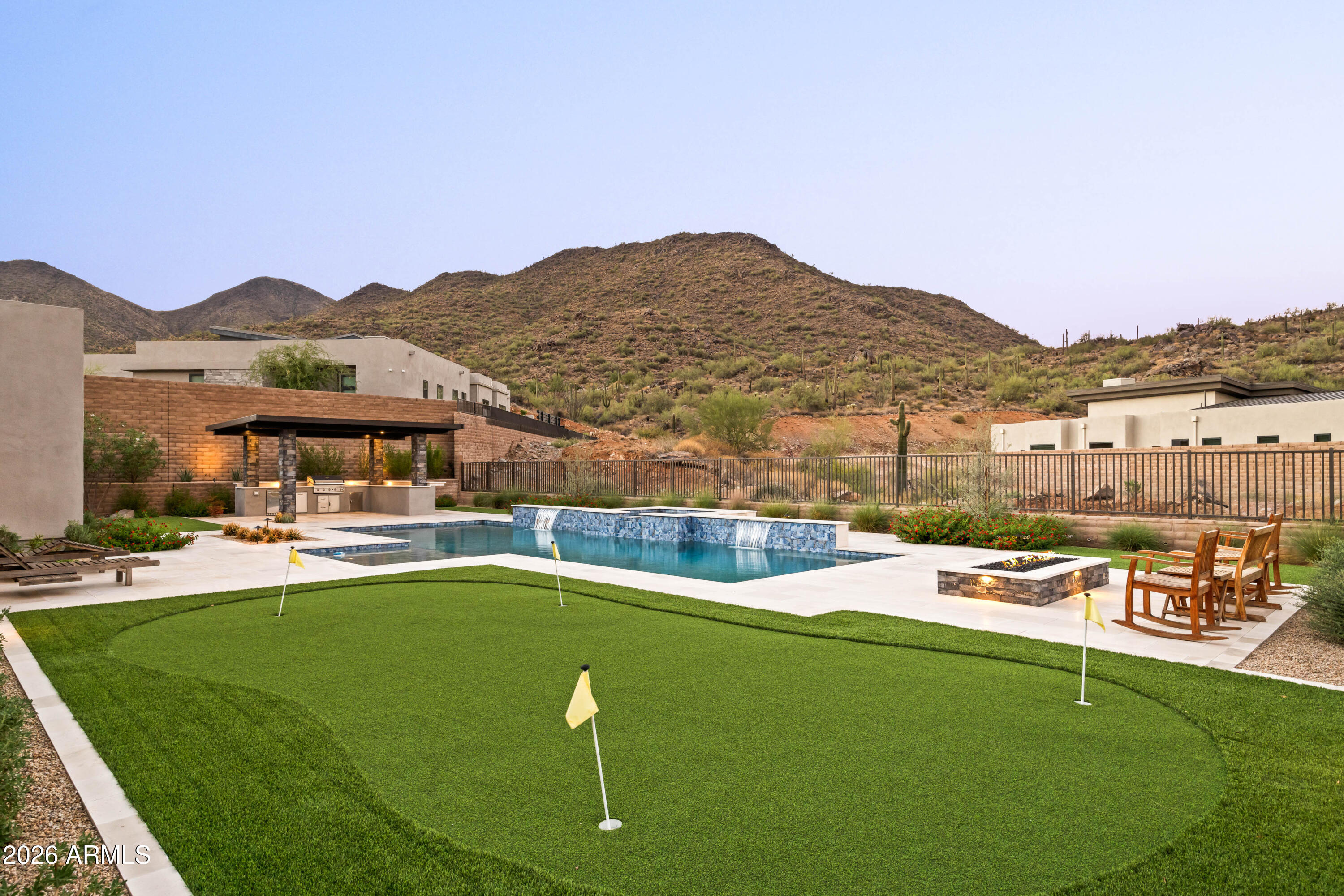 ADERO CANYON - Residential