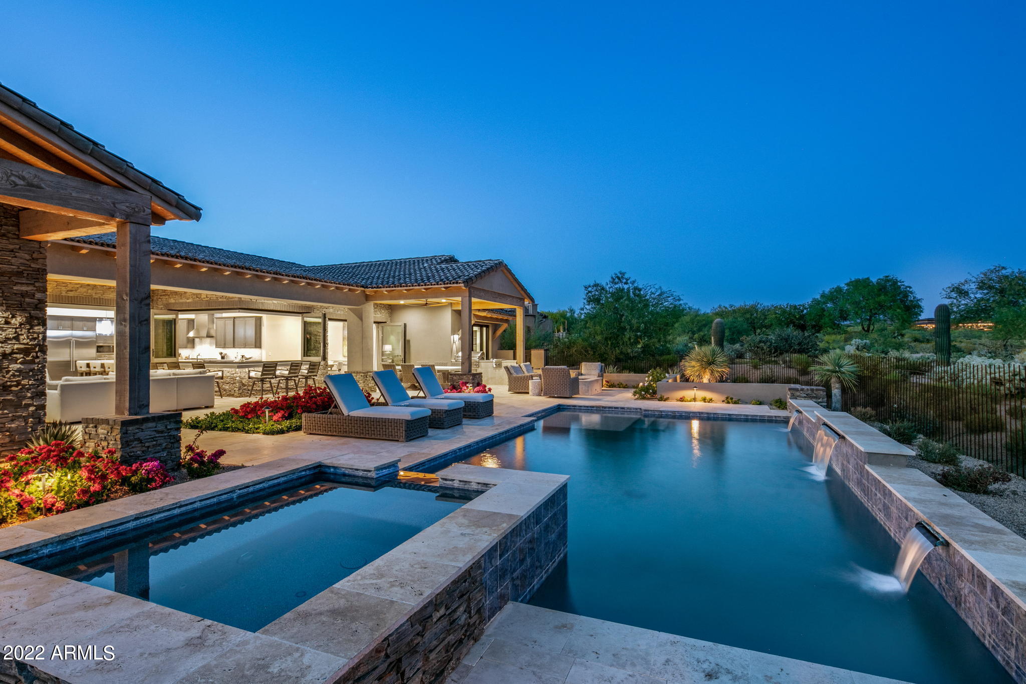 Mirabel Club - Residential